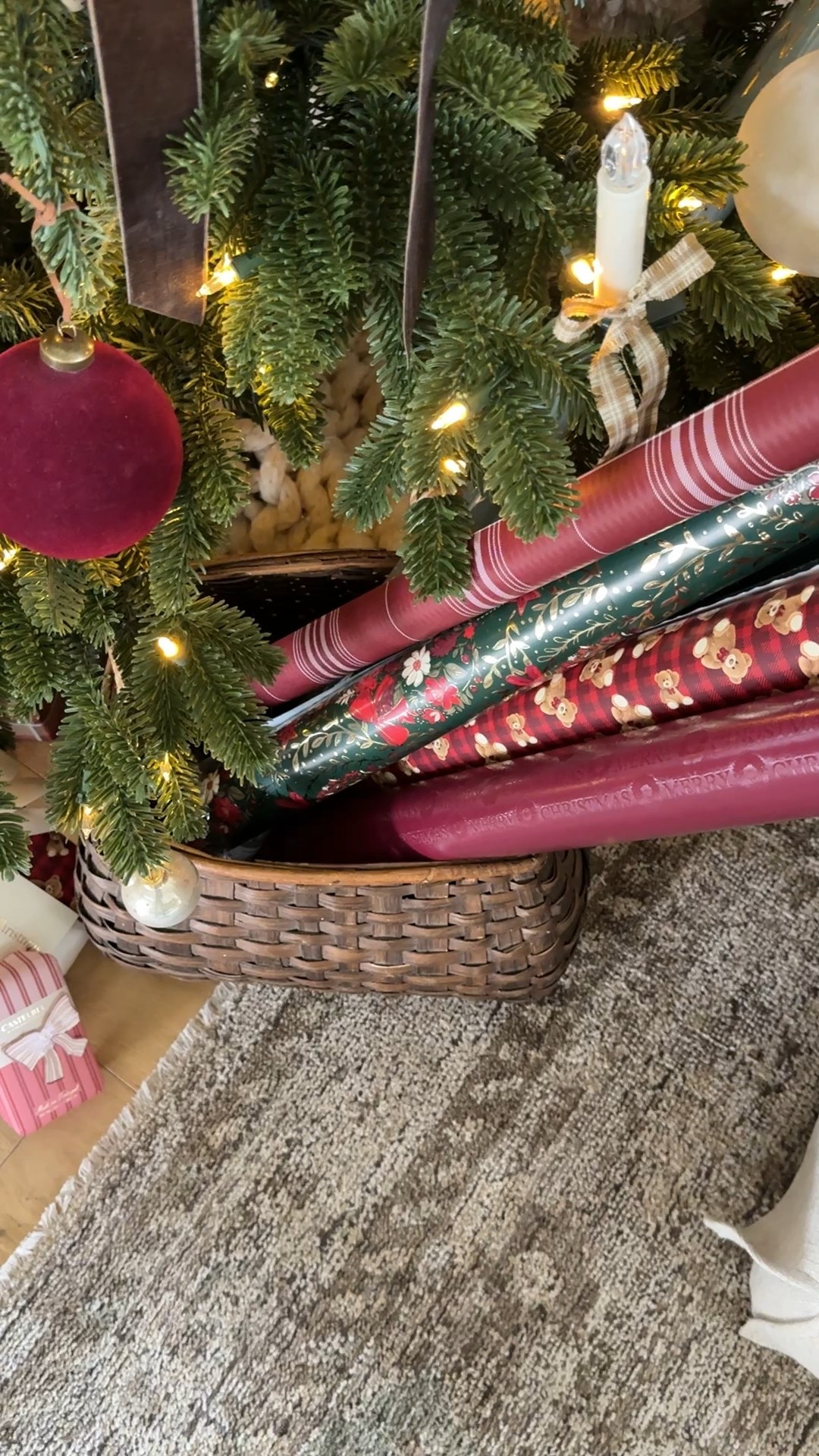 Christmas Wrapping Paper. Holiday gift wrap. 

Classic Christmas,
Traditional Christmas, holiday decor,
Christmas decorations, seasonal wrapping

#giftwrap #christmastree
#wrappingpaper #nostalgicchristmas 

#LTKSeasonal #LTKHoliday #LTKGiftGuide