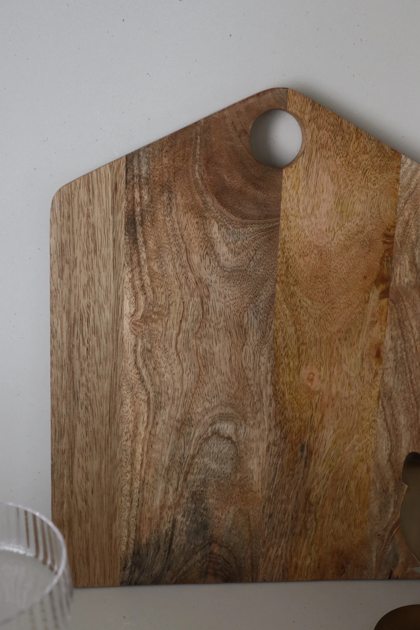 Mango Wood Cutting Board | THELIFESTYLEDCO