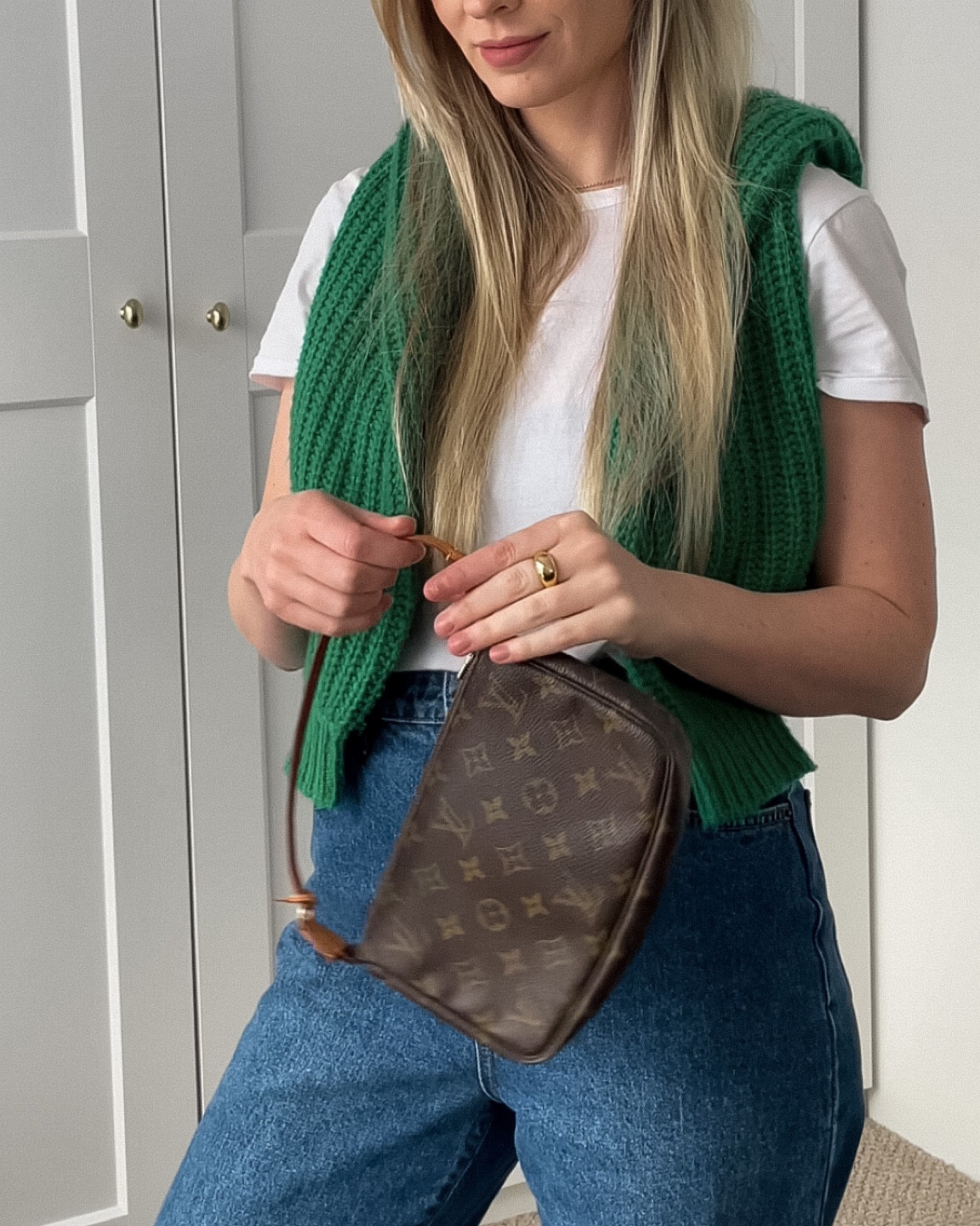 7/30 Days of Winter outfit ideas - casual denim and a colourful knit 

#LTKstyletip #LTKaustralia #LTKSeasonal