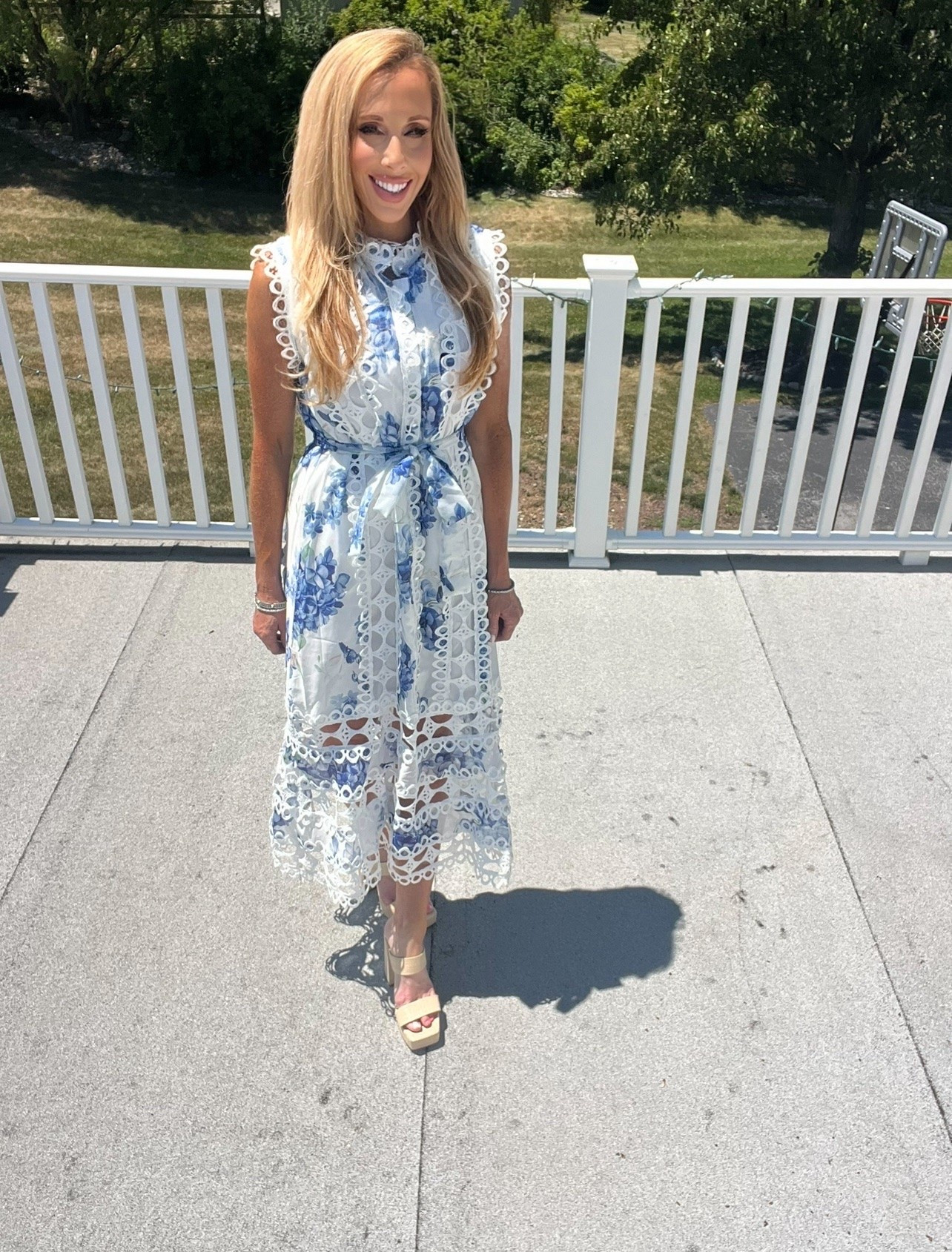 Gorgeous floral summer midi event dress 💙💙🌸

#LTKdayinmylife #LTKootd #LTKmomlife