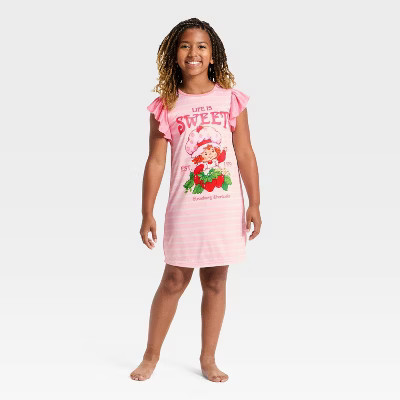 Girls' Strawberry Shortcake NightGown - Pink S | Target