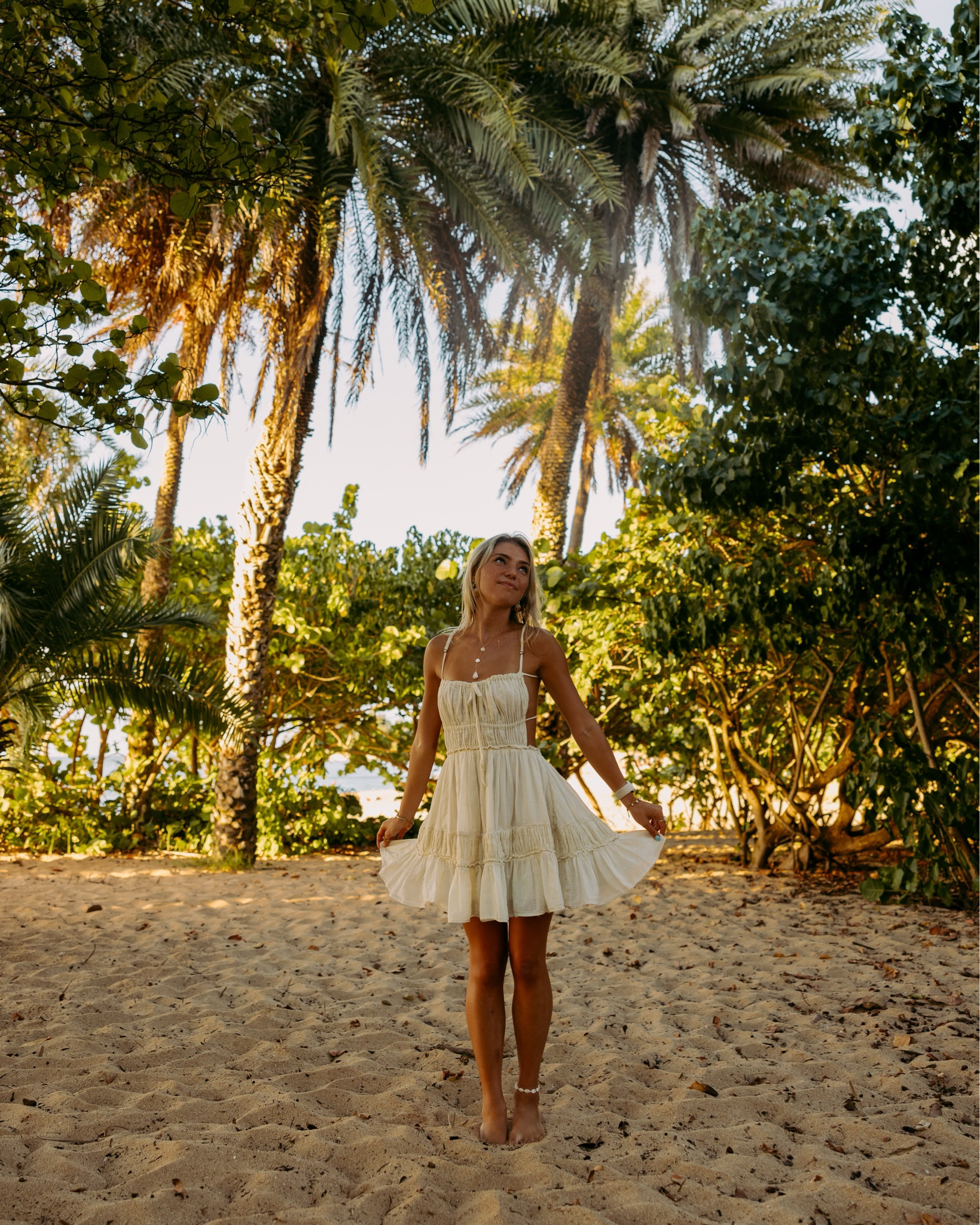 Beautiful flowy summer mini dress to add to your closet🤍 I’m wearing a size XS🫶🏼

#LTKStyleTip #LTKSeasonal #LTKParties