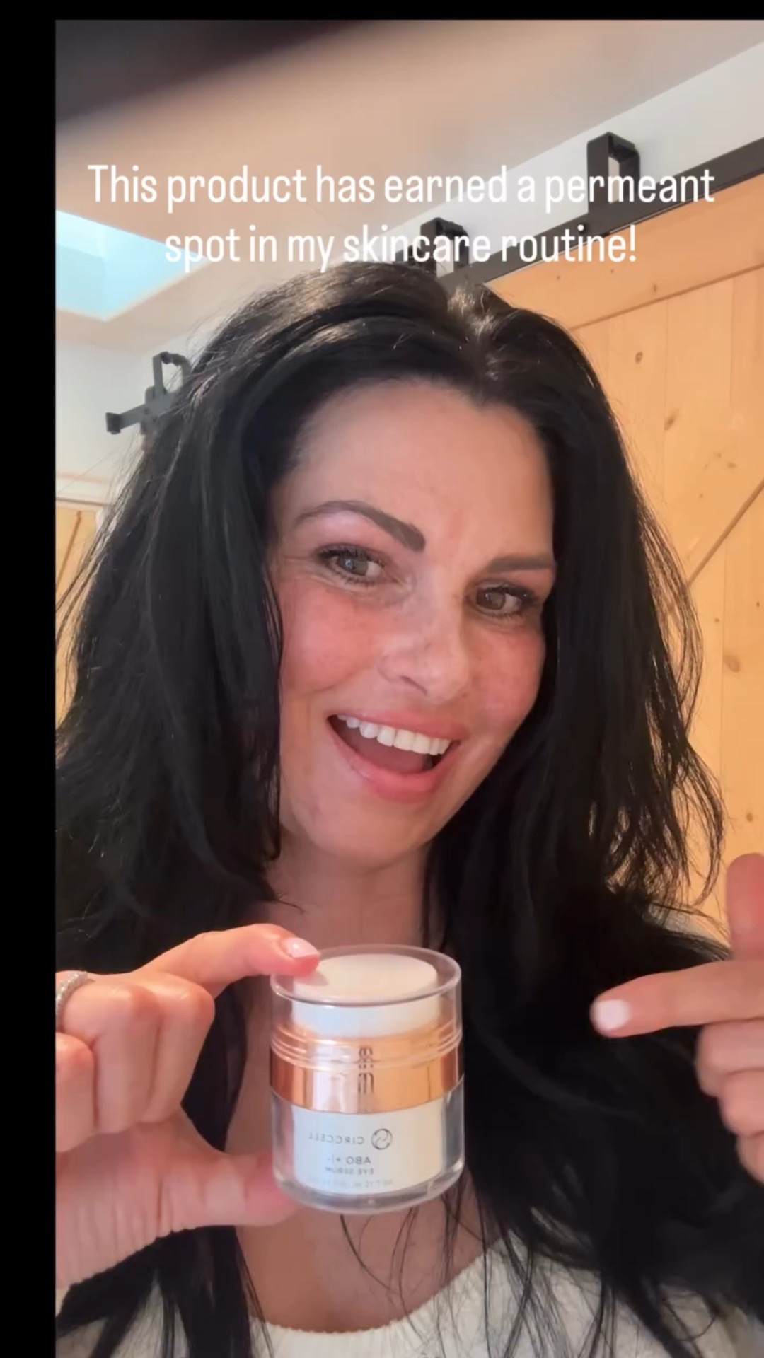 Circcell ABO Eye Serum is a lightweight, elegant formula designed for the delicate eye area, yet this skincare is powerful enough to deliver visible results‼️ 💯

It layers beautifully, sits well under makeup, and is especially suited for extreme cold, extreme heat, and dry, high-stress environments.✔️

What makes it different:

✅Himalayan Plant Extract
Sourced from plants that survive in low-oxygen, high-altitude environments. This innovative botanical is used to help support the appearance of circulation and vitality around the eyes, an area where sluggish circulation can contribute to aging over time.

✅ Salporene-8
A next-generation, plant-derived humectant known to be up to five times more hydrating than hyaluronic acid. Inspired by desert plants that stay plump in extreme dryness, it helps keep the eye area looking hydrated, smooth, and refreshed.

✅Tetrapeptide Complex
Designed to help support skin firmness and tone, offering a function similar to microcurrent at the cellular level, without devices or irritation.

✅ Sea Fennel Extract
A natural retinol alternative that helps support firmer-looking skin, with both immediate and cumulative visible benefits, ideal for the delicate eye area.

This is luxury skincare with substance!

Follow @marneys_tidbits for more skincare and lifestyle tips! 🌸

#circcell  #eyeserum #aboeyeserum #luxuryskincare performanceskincare