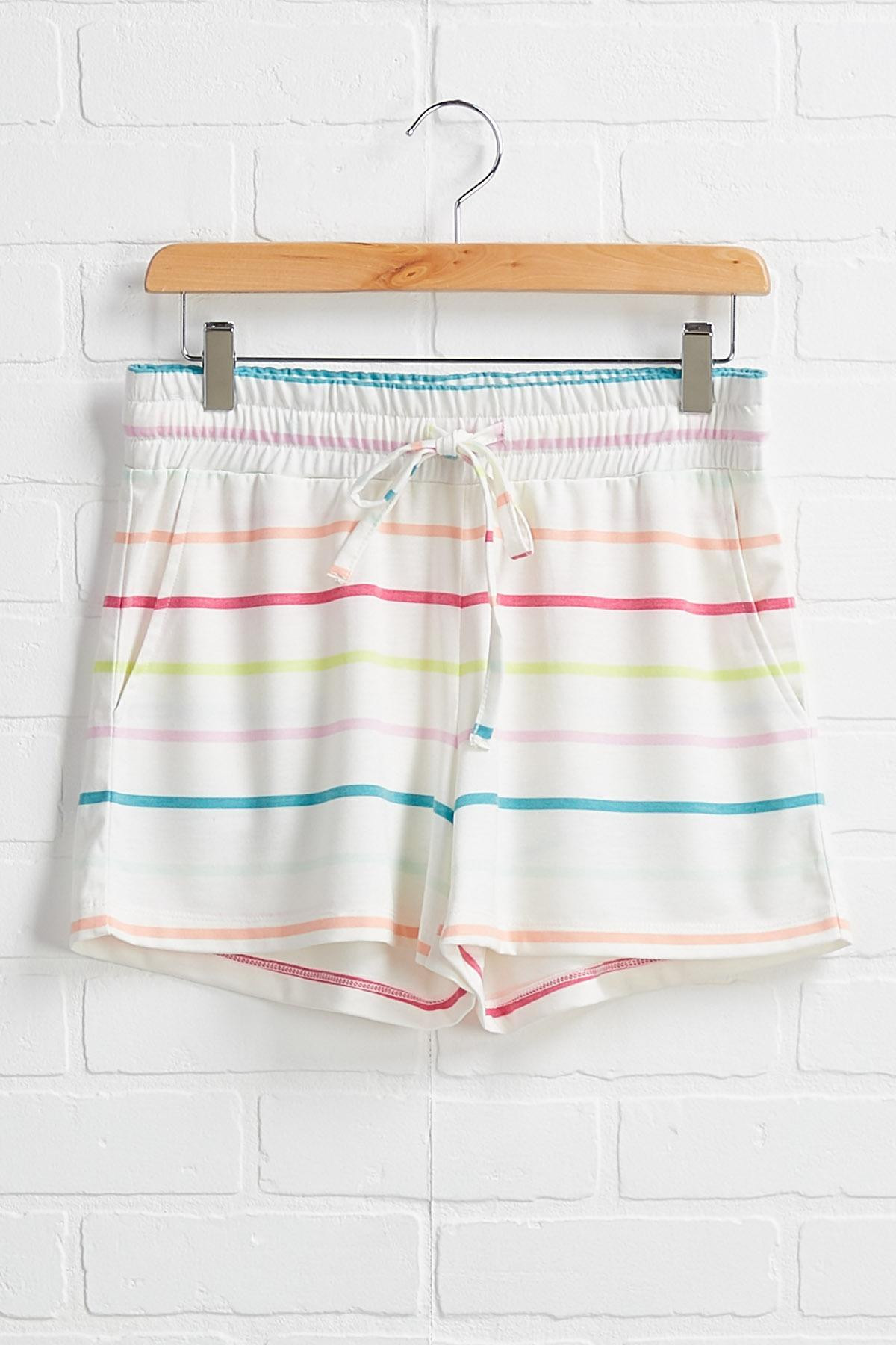 sweet celebration shorts | Versona