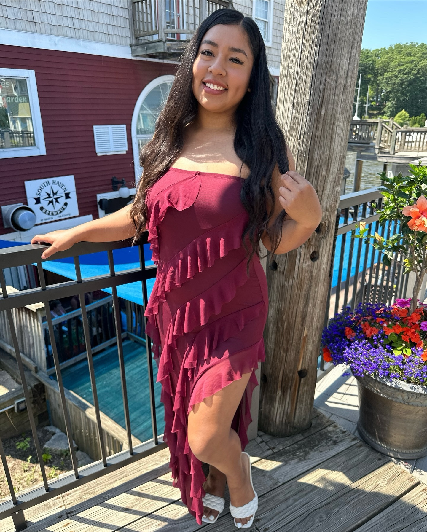 Cheers to 27! 🍷✨☀️

Dress in bio. 🙌🏽
.
.
.
#27thbirthday #winetastings #birthdayoutfitsforgirls #birthdayoutfit #birthdayoutfits #winedress #amazondress #amazonoutfit