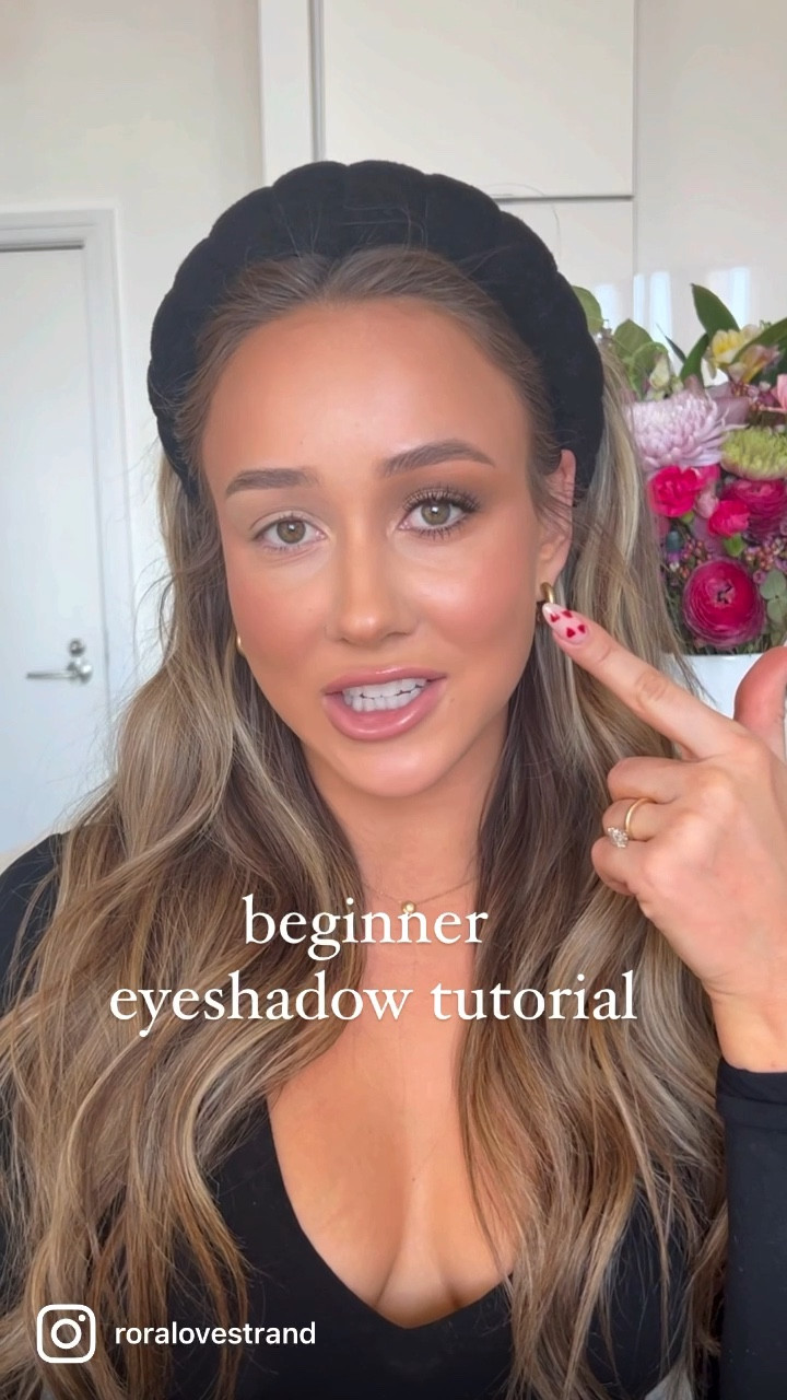 beginner eyeshadow tutorial using dior warm neutrals eyeshadow palette 🖤 #makeuptutorial #weddingmakeup #bridalmakeup #bride #eyeshadow #diorbeauty #dior #yslbeauty #mascara #eyemakeup 

#LTKbeauty #LTKFind