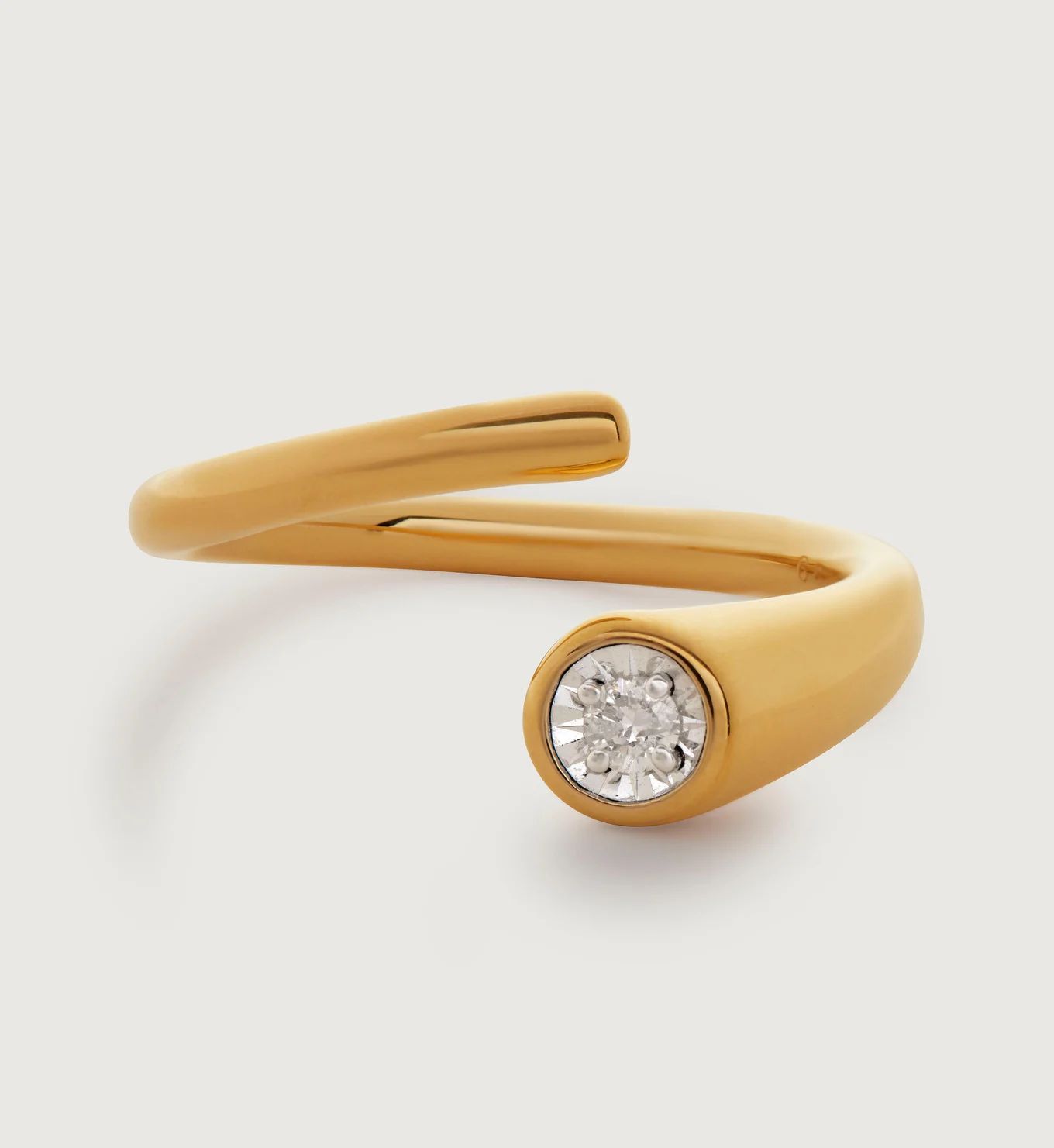 Diamond Essential Wrap Ring



18k Gold Vermeil & Diamond


$195 | Monica Vinader (US)
