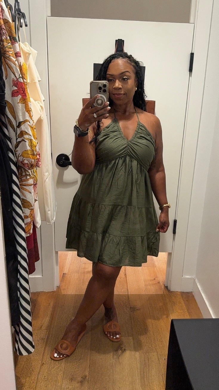 Comfy summer dress! Wearing a size L