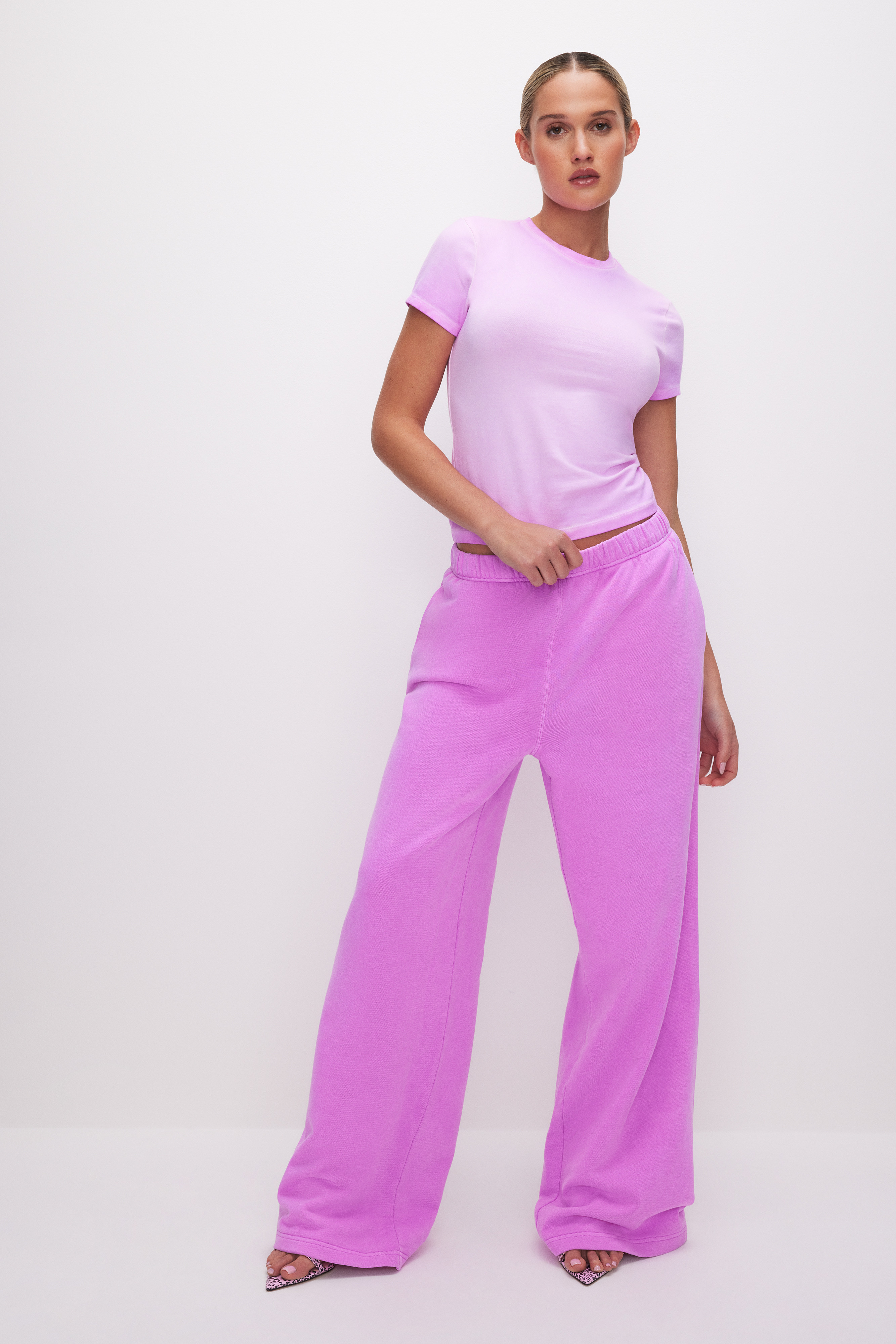 SUPER STRETCH BABY TEE | Good American