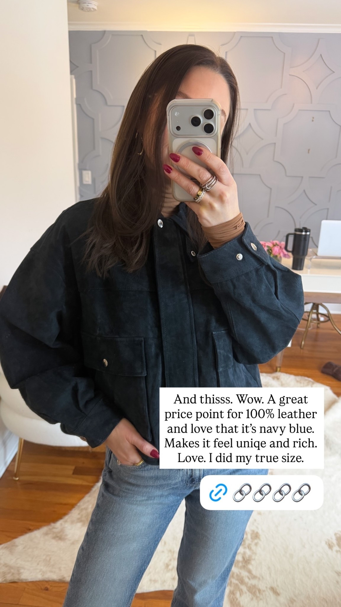 And thisss. Wow. A great price point for 100% leather and love that it’s navy blue. Makes it feel uniqe and rich. Love. I did my true size.