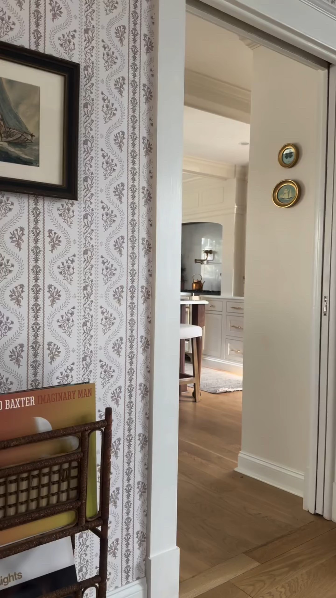 It’s all about the moments around the corner that tell the story of a home 🤍

Comment SHOP below to receive a DM with the link to this post on my LTK ⬇ https://liketk.it/5GXRU 

#sittingroom #homebar #peelandstickwallpaper #peelandstick #coastalcottage