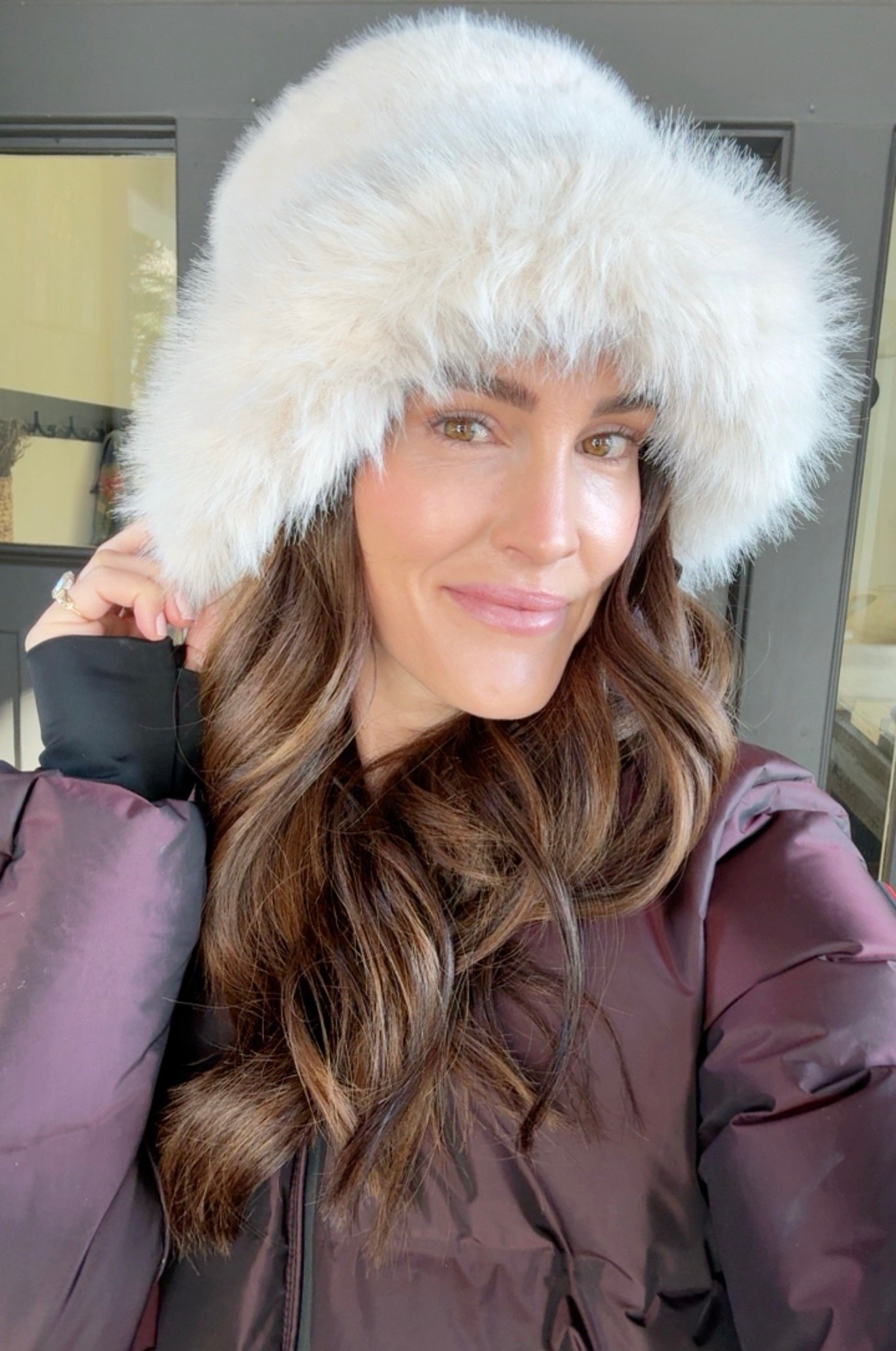 My new favorite white winter fur hat from Amazon - only $26!!❄️👏🏻

Snow
Ski jacket 
Apres
Winter outfit

#LTKFindsUnder50 #LTKSeasonal