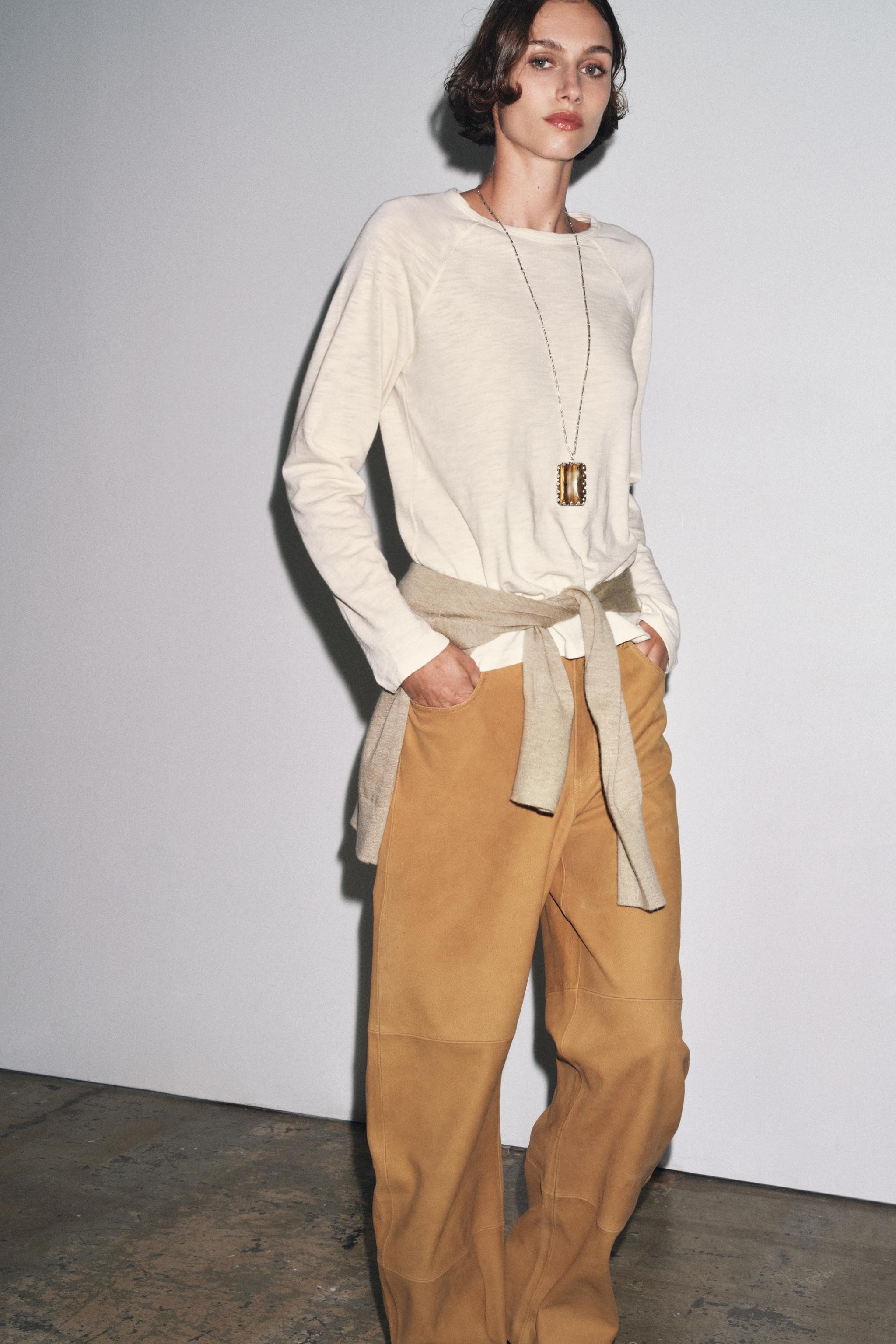 COTTON RAGLAN SLEEVE T-SHIRT | Zara US