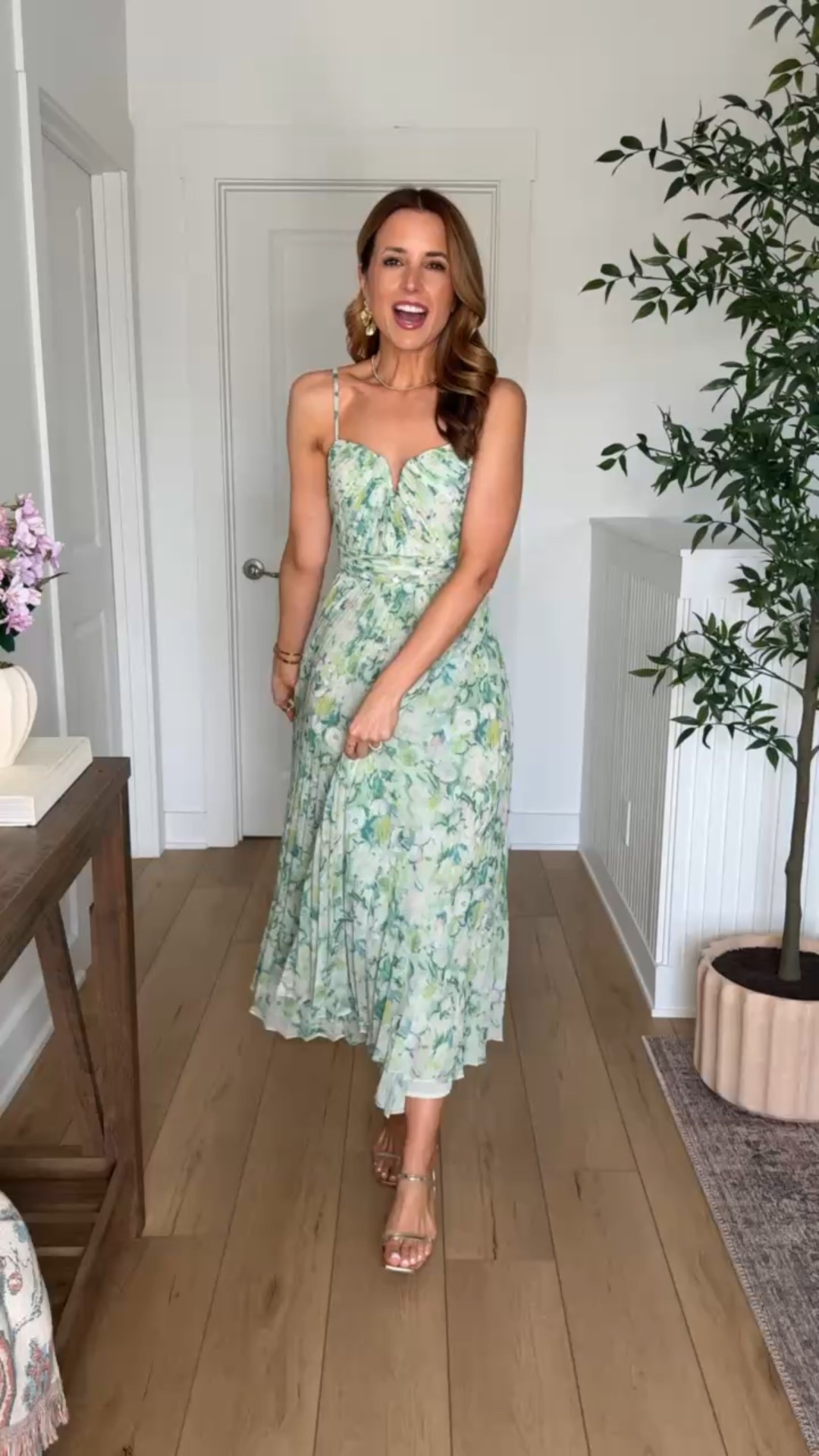 Code LISA123. Wedding guest dresses. Spring wedding guest. Summer wedding guest. Cocktail dresses. Baby shower dress. Wedding shower dress. Spring event dress. Garden wedding. Pleated midi dresses. Floral midi dresses. Wearing XS.


#LTKTravel #LTKWedding #LTKootd