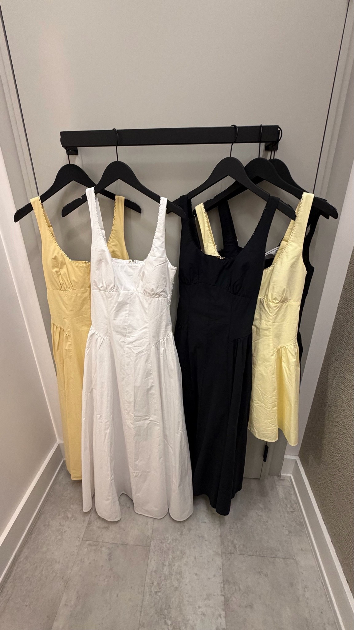 The viral bra free dresses from
Abercrombie. Tummy friendly!

#LTKMothersDay #LTKootd