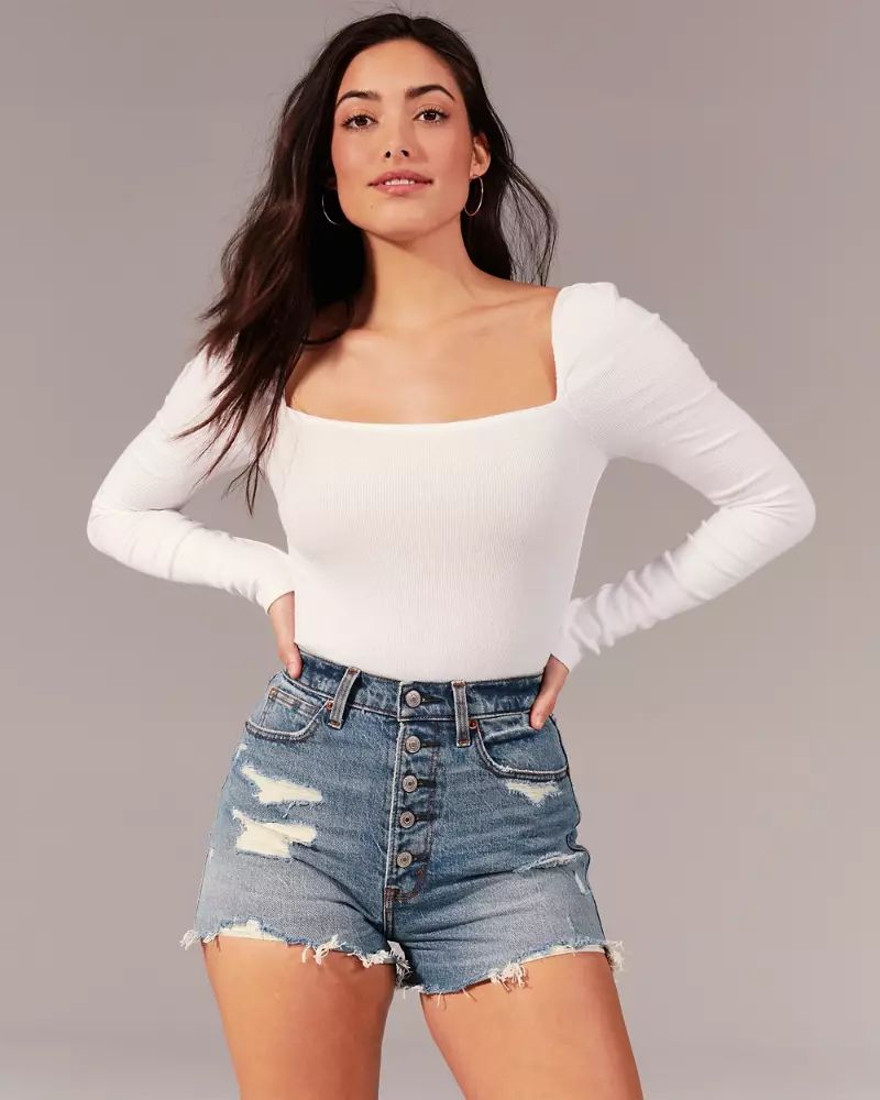 Curve Love Ultra High Rise Mom Shorts | Abercrombie & Fitch US & UK