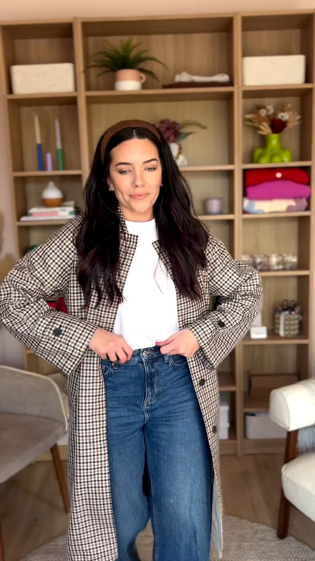 Spring ready!! I saw @imrachelivie in this @Primark coat and had to snap it up! Comment SHOP to get the links to this outfit sent straight to your DMs ❤️🙌🏼✨ 
Great light coat for elevating a simple jeans and t-shirt 🌷✨

Shoes and headband also Primark
Tee H&M
Jeans are M&S barrel Leg 
Sunglasses Mango
Bag Old H&M (linked similar)
