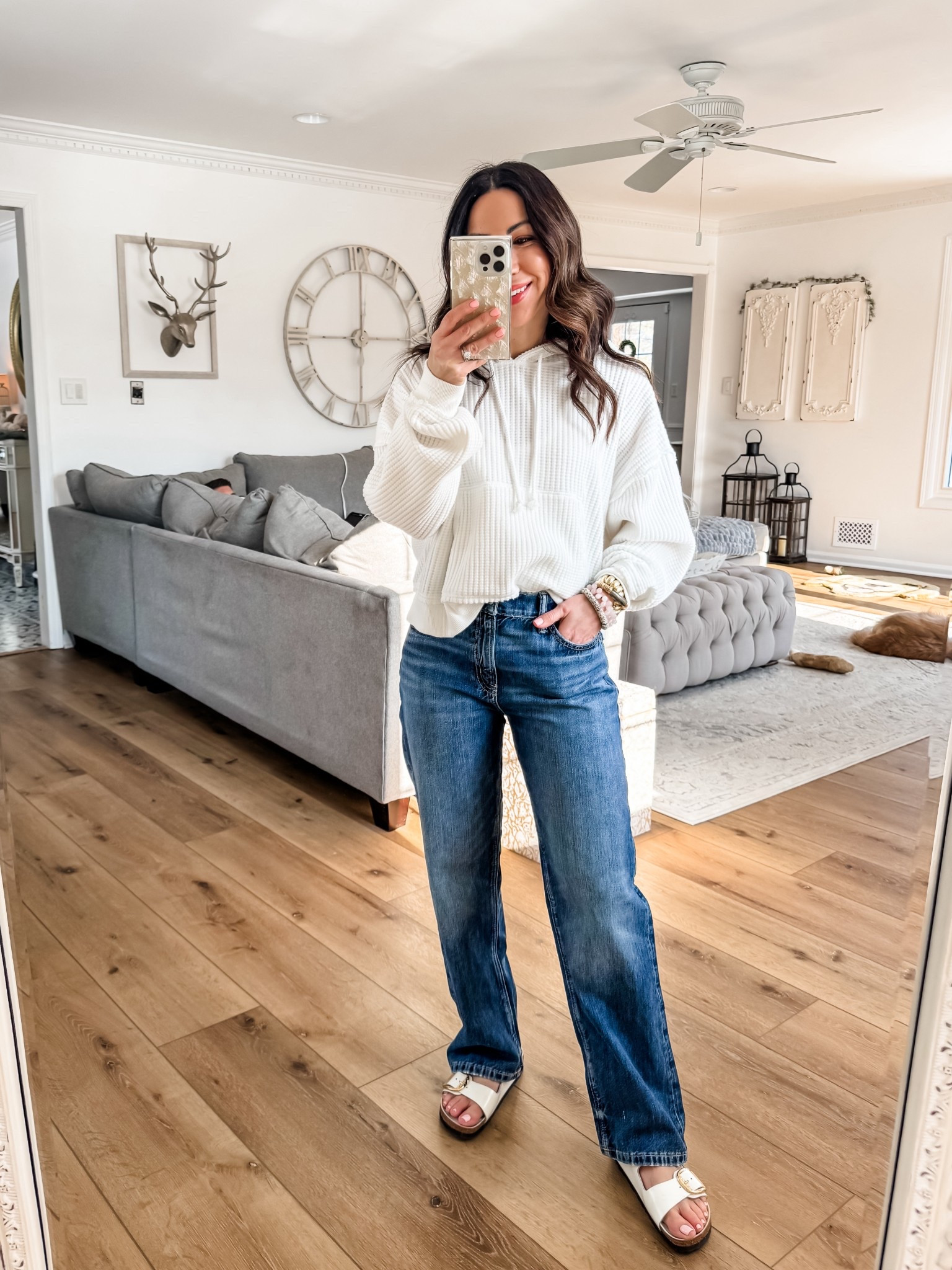 @American Eagle Outfitters  @#AEPartner #AEJeans


Baggy jeans 0 regular. Wide leg jeans 0 short. Straight leg jeans 0 short. Drawstring jeans small short (need Xs short). White tank top small. Blue Henley sweatshirt small. White hoodie small. Gray sweatshirt small (need Xs). 

American Eagle jeans. Wide leg jeans. Baggy jeans. Low rise jeans. Low rise denim.



#LTKPetite #LTKSaleAlert #LTKOver40