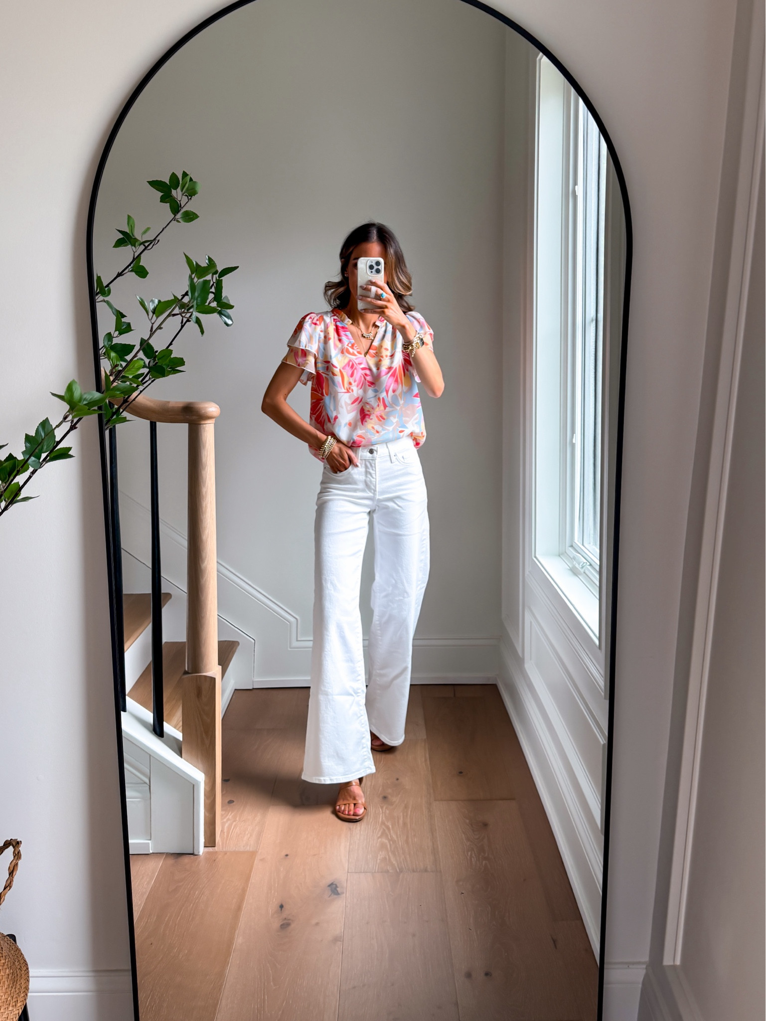 Wearing my true to size small

#LTKgrwm #LTKmomlife #LTKootd