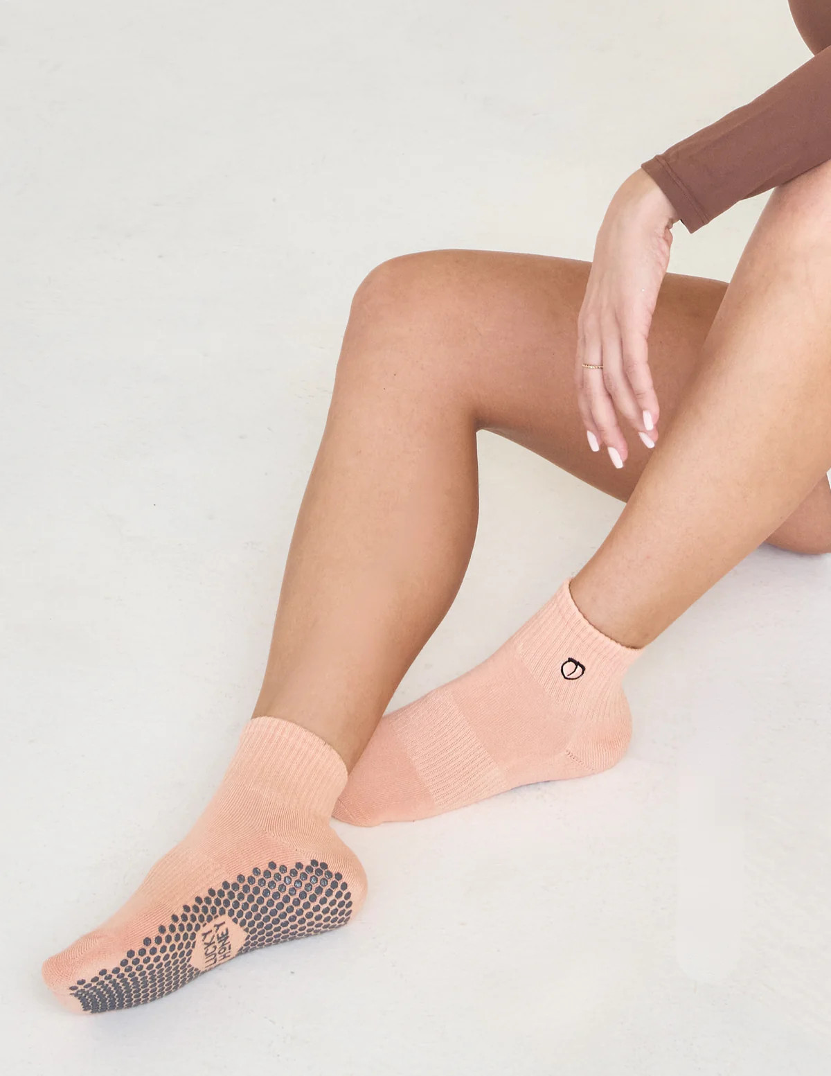 The Harlow Grip Sock | LUCKY HONEY