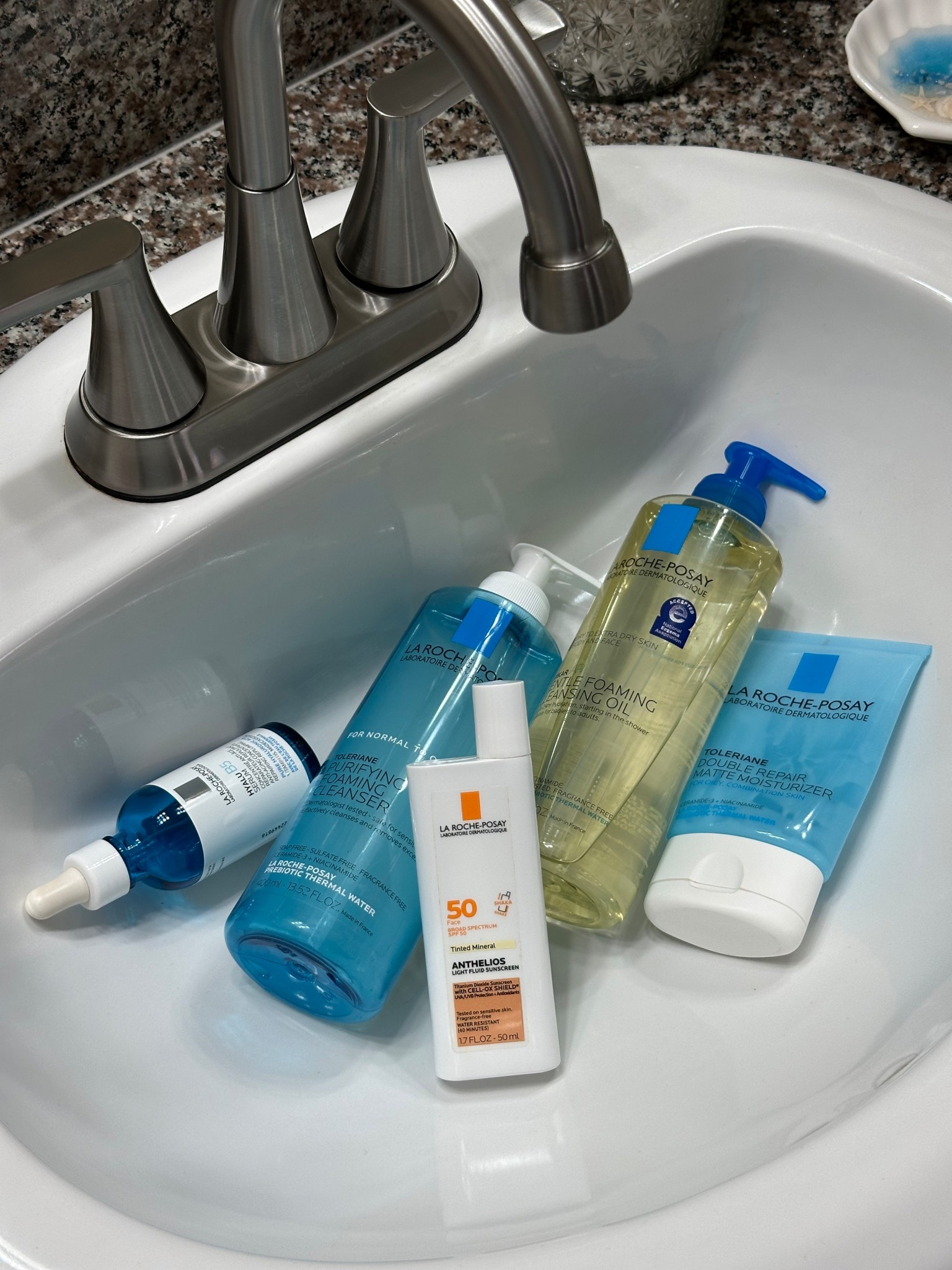 Recent Skin Care Favorites! 
I am an oily/ combo skin girl and my skin loves these products sm.
