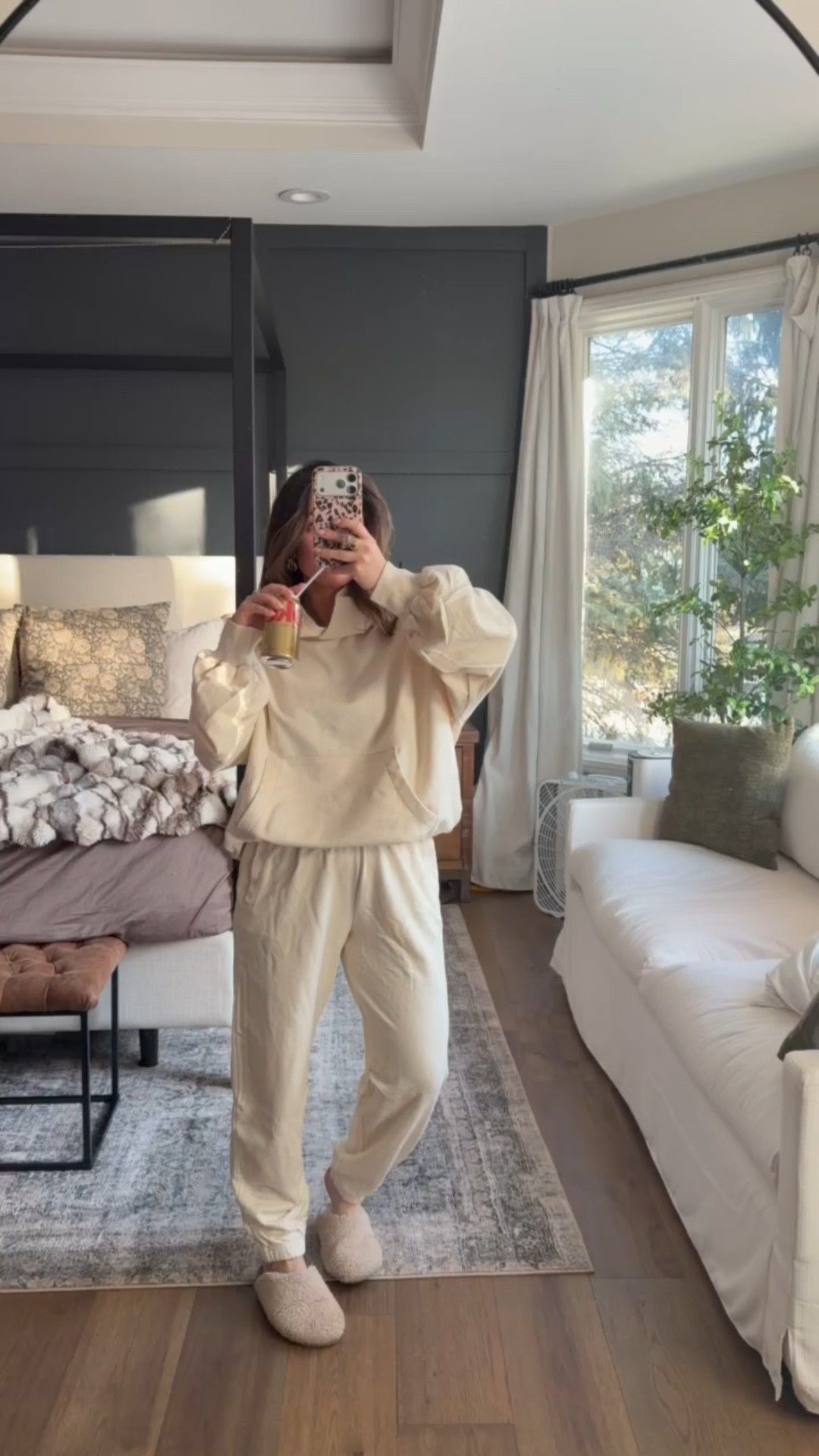 A good hoodie and jogger set 🤌🏼 Aerie sets will forever be a favorite 

#LTKootd #LTKActive #LTKgrwm