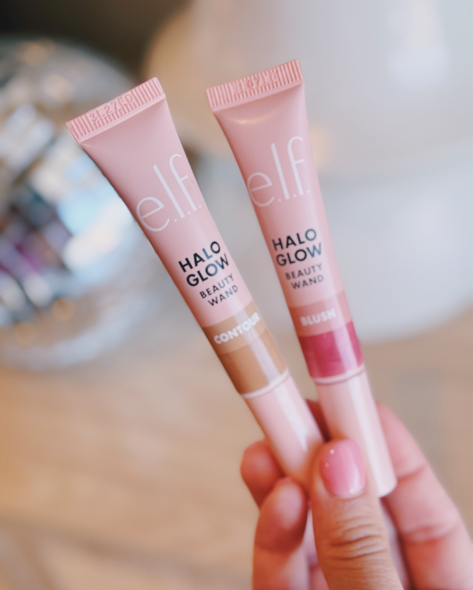 Use code: LTK30 on e.l.f. Cosmetics

💖Halo Glow Beauty Wand: Contour & Blush + Swatches 

They’ve become everyday makeup must haves for me. Love them!

#LTKBeauty #LTKSummerSales #LTKxelfCosmetics