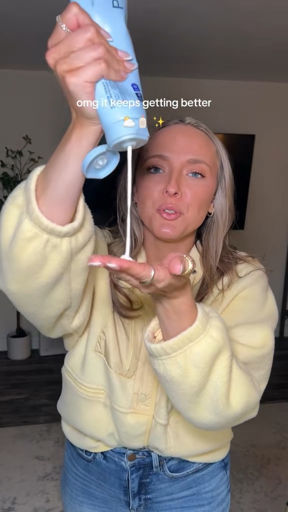 Barrier therapy cream - amazing for dry skin 🩵

#prequel #barriertherapy