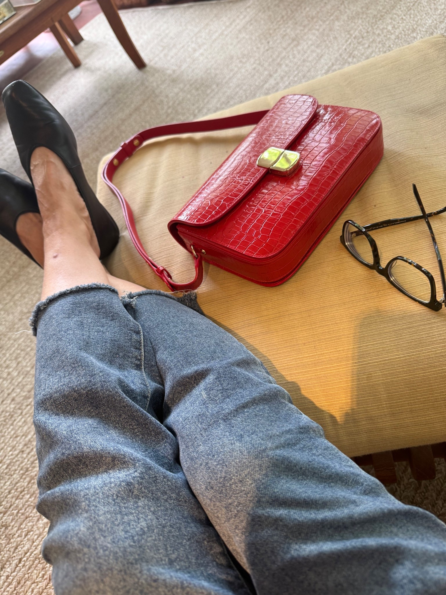 My favorite red bag + new glasses I can’t stop wearing. These low rise jeans + black Euro vibe flats are wardrobe staples for as well ✨

#LTKdayinmylife #LTKgrwm #LTKHome