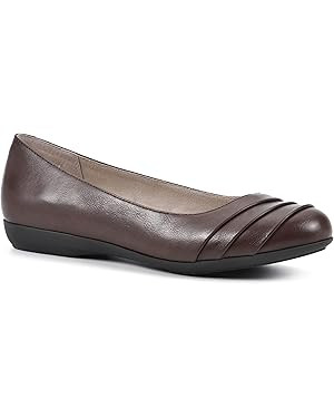 CLIFFS BY WHITE MOUNTAIN Women's Clara Ballet Flat | Amazon (US)