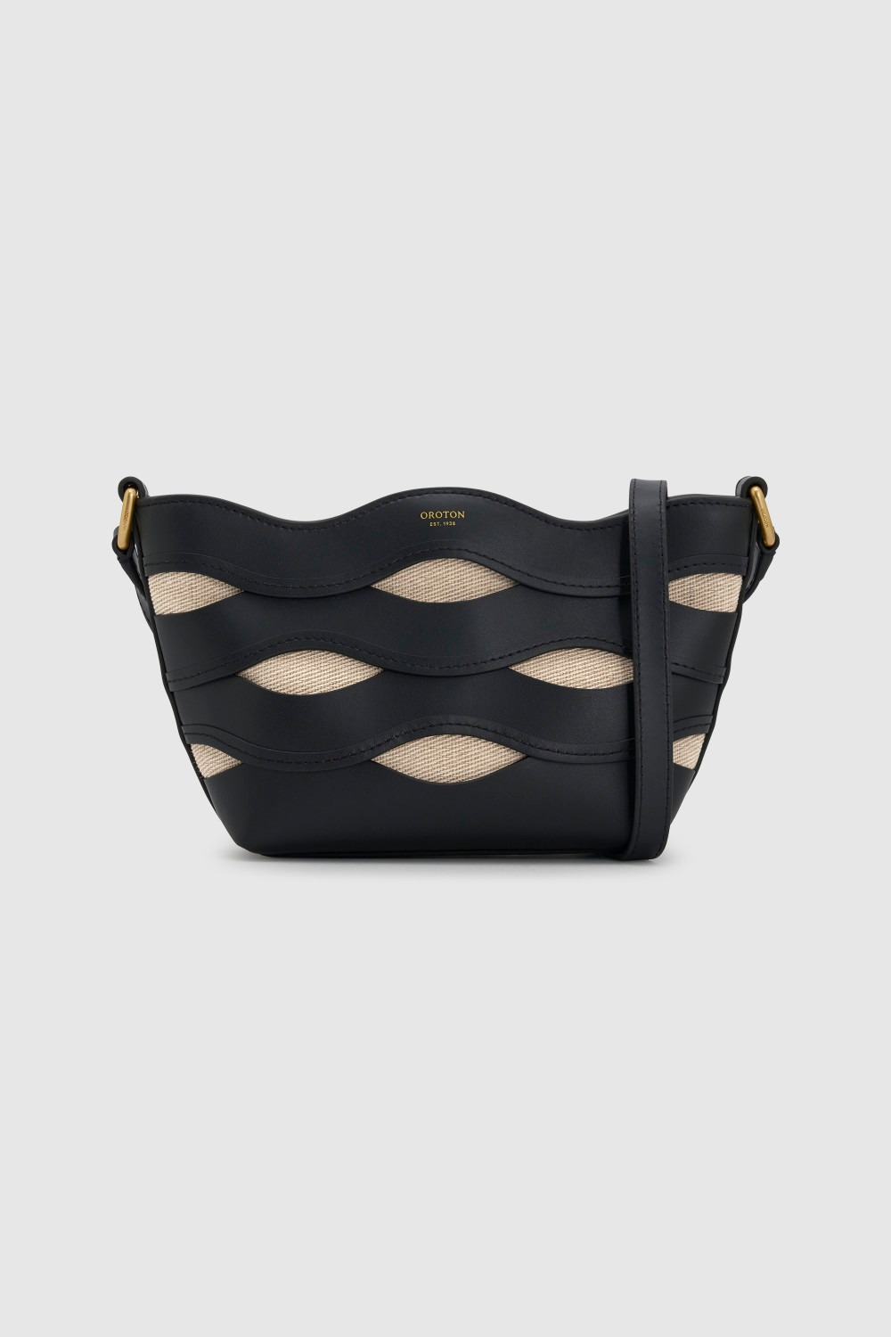 Leigh Ric Rac Crossbody Black | Oroton