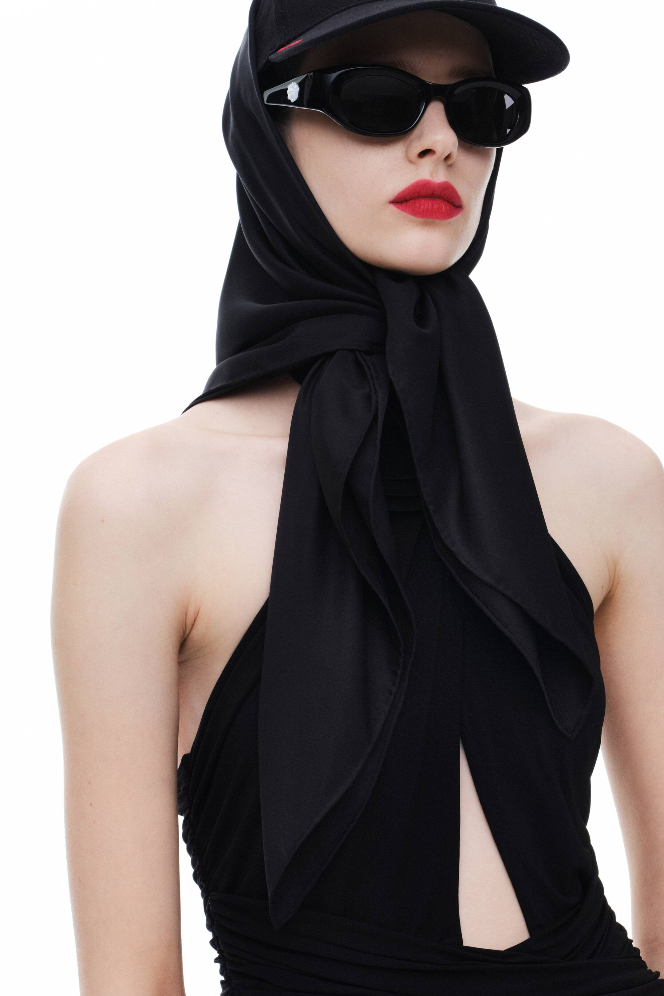 Rose-Appliquéd Bodysuit with Cutout Detail | H&M (US + CA)