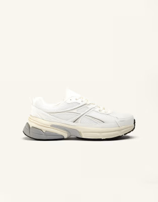 OYSHO Running trainers in white | ASOS (Global)