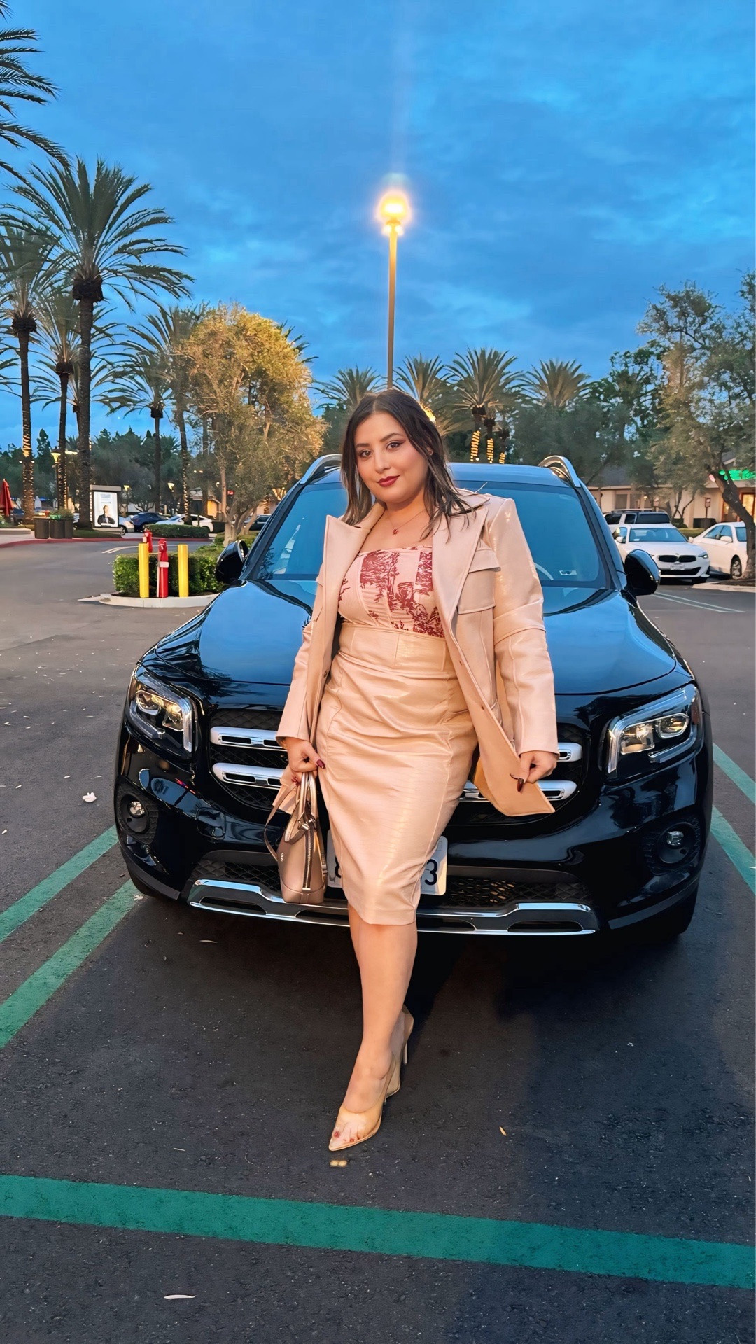 Rainy day but make it luxury 🤍

Blazer and skirt @jluxlabel
Top and shoes @fashionnova
Bag @coach

#LTKfashion #LTKstyle #LTKunder100 #LTKfit #LTKtrending #JLUXLABEL #JLUXBabe #FashionNovaStyle #NovaBabe #CoachBag #NeutralOutfit #RainyDayStyle #MonochromeOutfit #BeigeAesthetic #NudeOutfit #ChicStyle #StreetStyleInspo #OOTDshare #OutfitInspiration #FashionDaily #CaliforniaStyle #LatteLook #QuietLuxuryStyle #ModernGlam #LuxuryNeutrals #FallStyleInspo #WinterOutfitInspo #LTKEdit #LTKCreator

#LTKSeasonal #LTKootd #LTKPetite