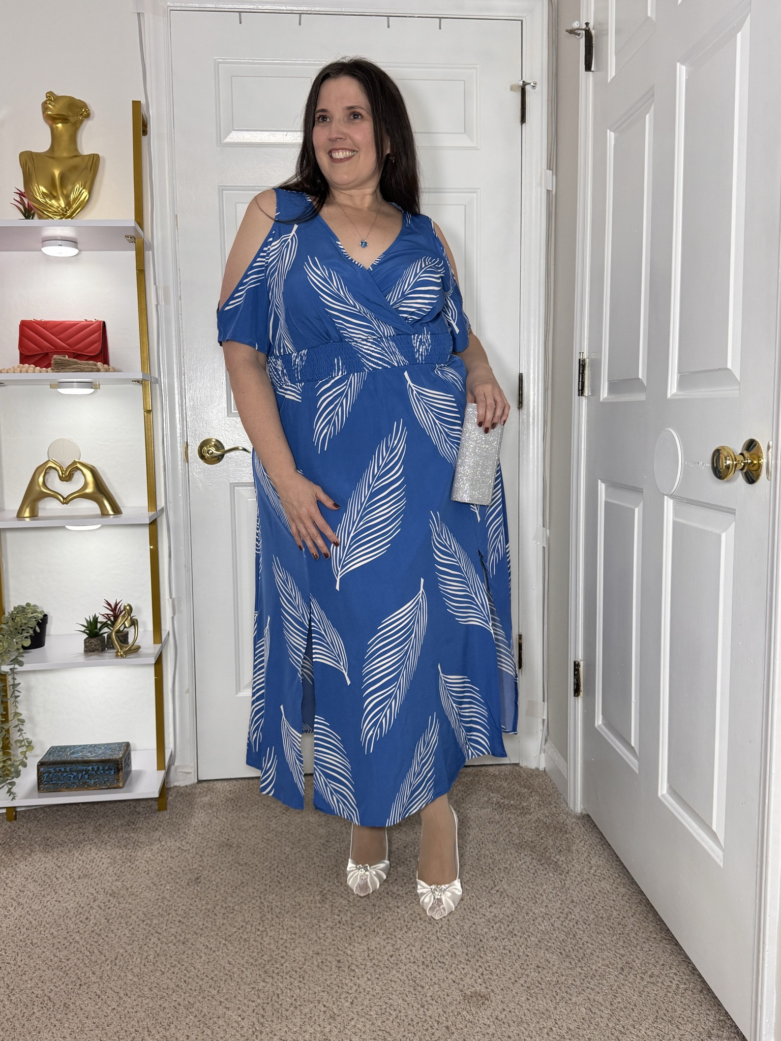 Confidence Starts in the Mirror 

When you look at yourself each morning, remember: confidence isn’t about perfection. It’s about recognizing the person who’s still showing up, still growing, still daring to believe she’s worthy. Fashion is just how we celebrate that truth on the outside.

Simply Lizbelle 
• Confidence Starts Here •
 Fashion | Lifestyle l Wellness 
🛍 amazon.com/shop/lizbellem | 
🎥 YouTube @lizbellelopez | 
📱 tiktok.com/@lizbellem | 
📸 instagram.com/lizbellem | 
📌 pinterest.com/lizbellelopez | 
📘 facebook.com/lizbellem | 
💼 LTK /simplylizbelle | 
🌐 simplylizbelle.com

#LTKPlusSize #LTKSeasonal #LTKOver40