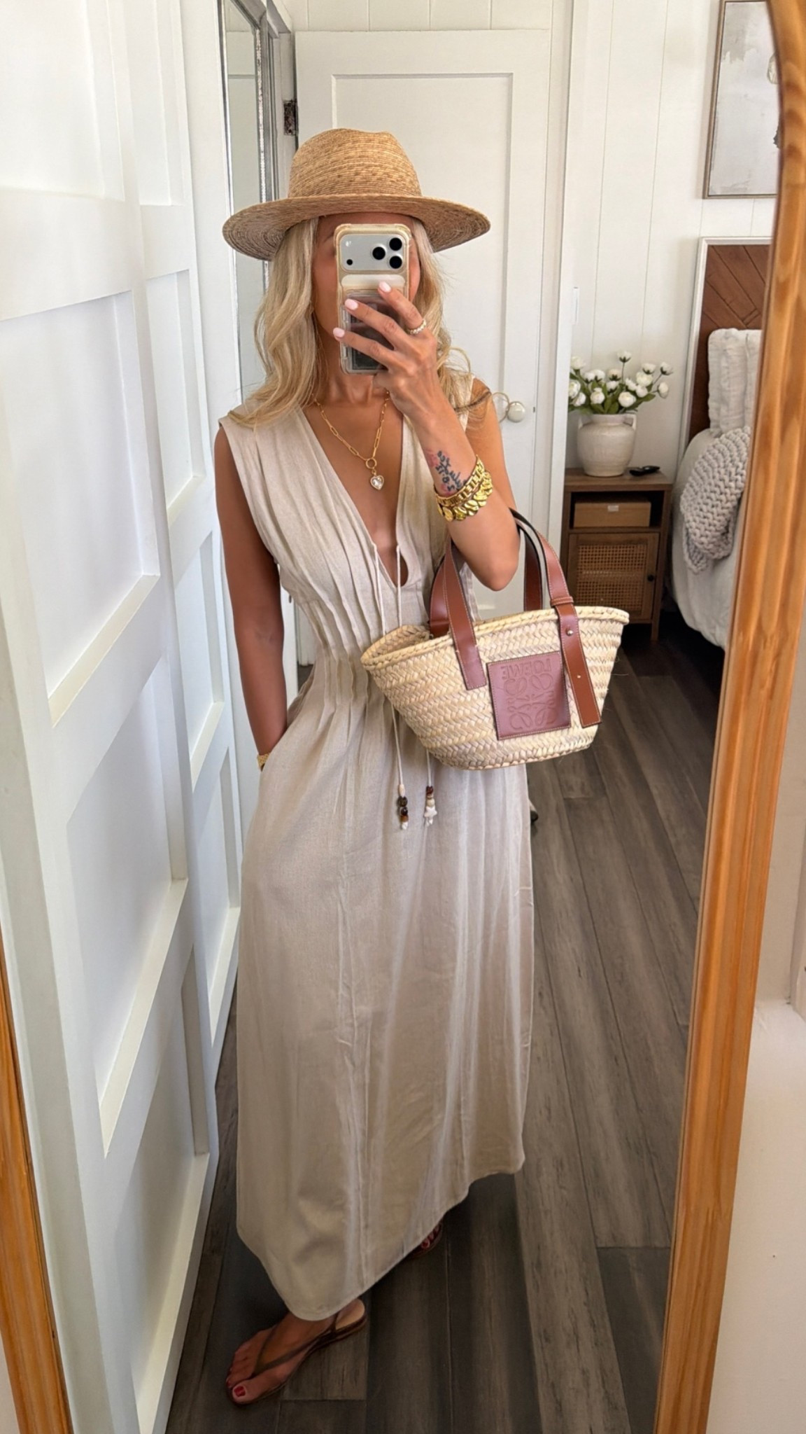 The chicest linen dress in xs!

#LTKPetite #LTKOver40 #LTKSeasonal