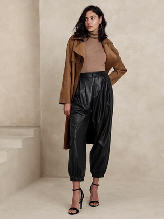 Vegan Leather Pleated Pant | Banana Republic Factory
