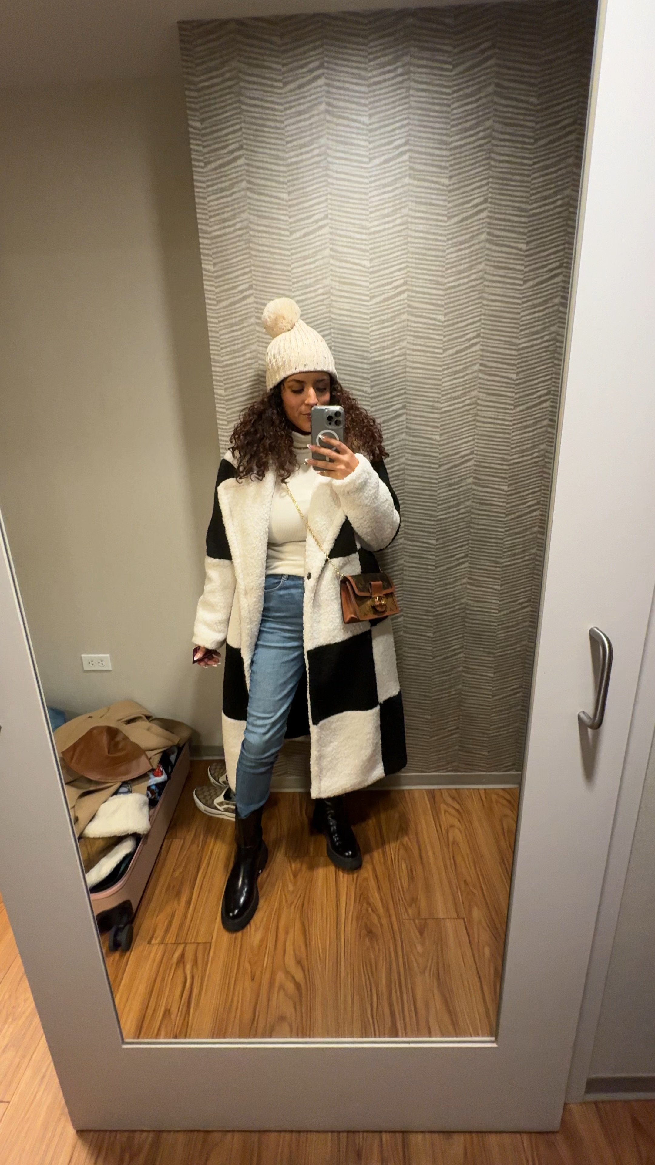 First dinner outfit for Chicago! Obsessed with this coat!✨ 

#LTKGiftGuide #LTKVideo #LTKHoliday