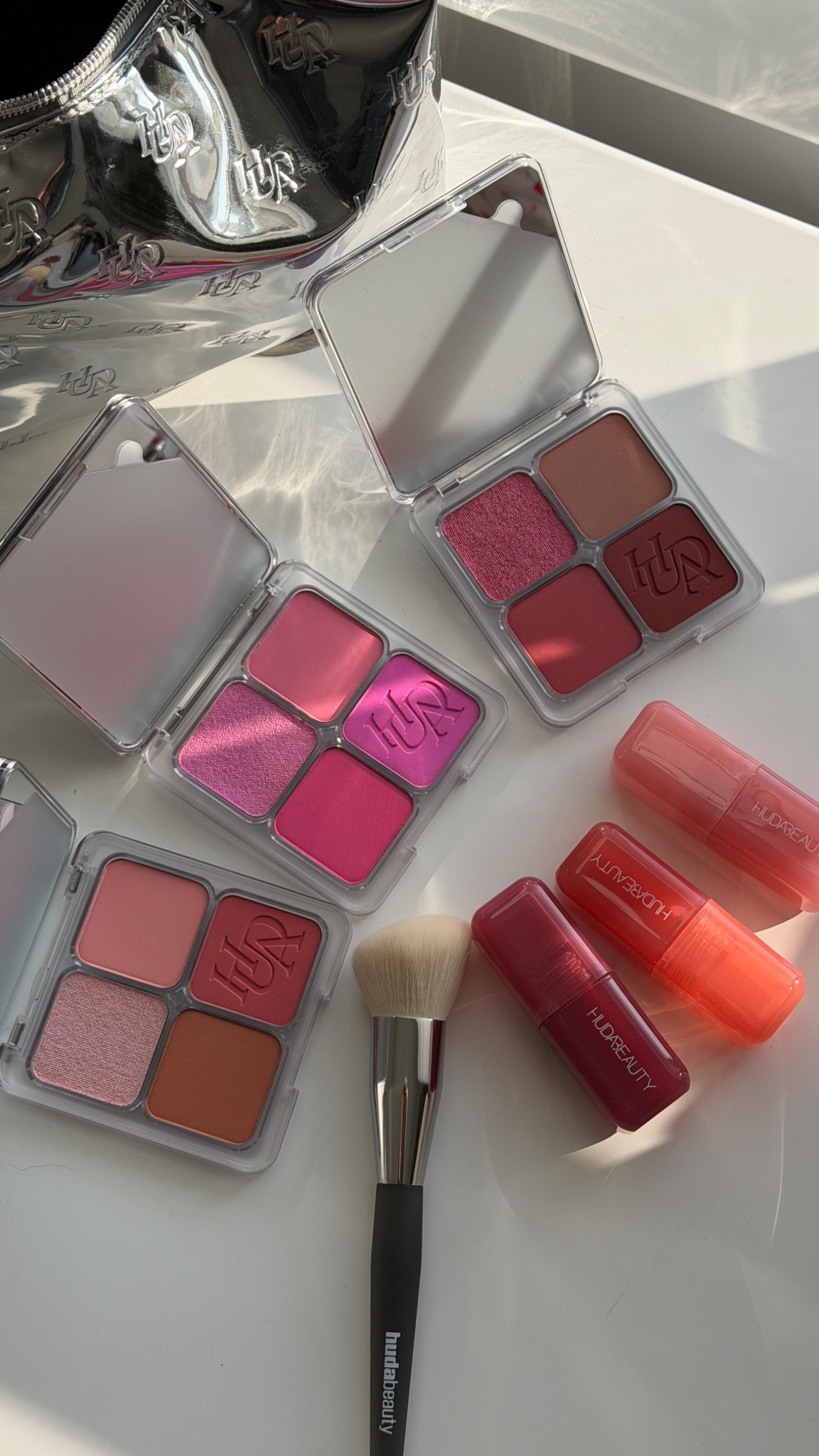 New Huda Beauty Blush Palettes are GORGEOUS 🤩

#LTKGiftGuide #LTKBeauty #LTKgrwm