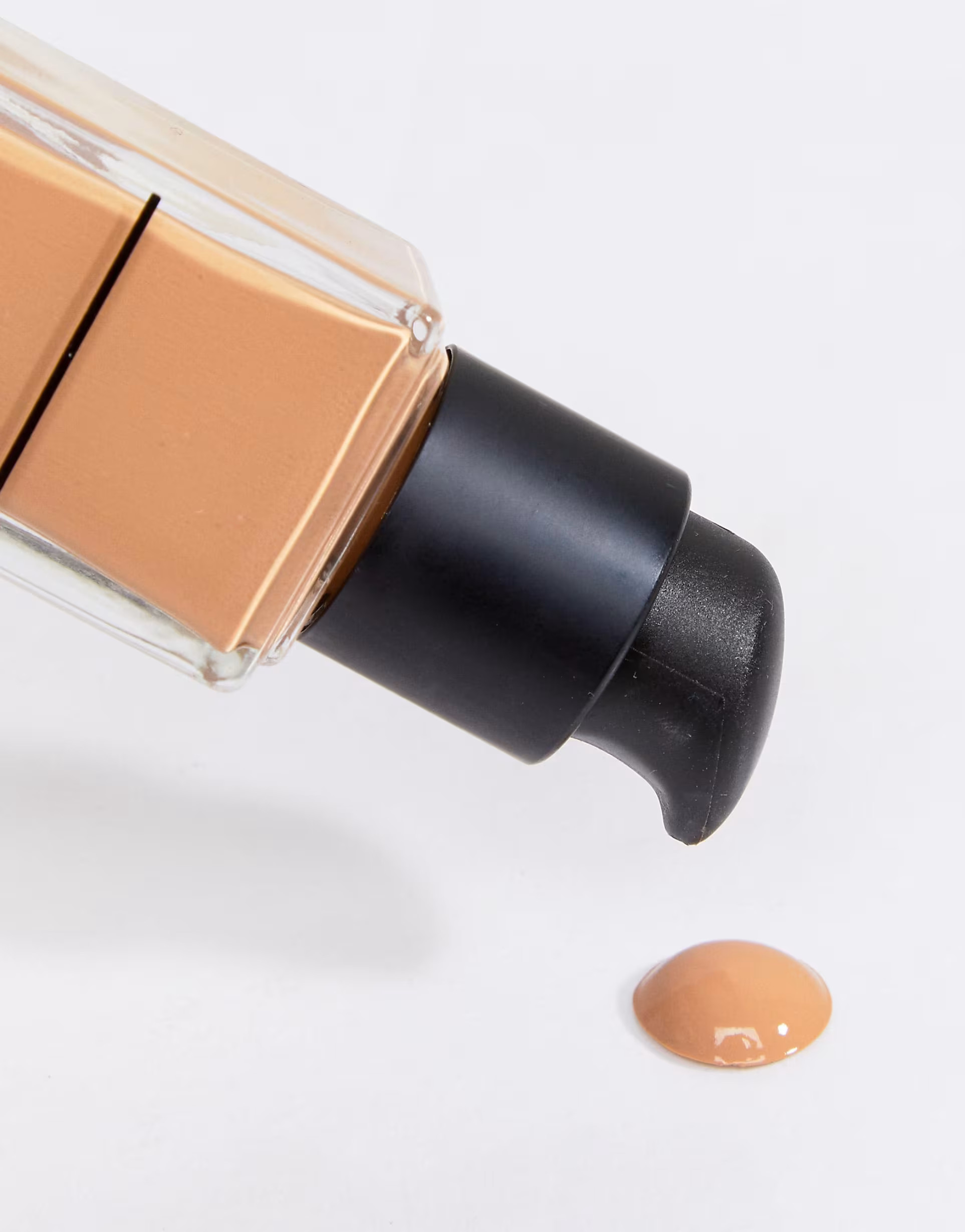 NARS Natural Radiant Longwear Foundation | ASOS | ASOS (Global)