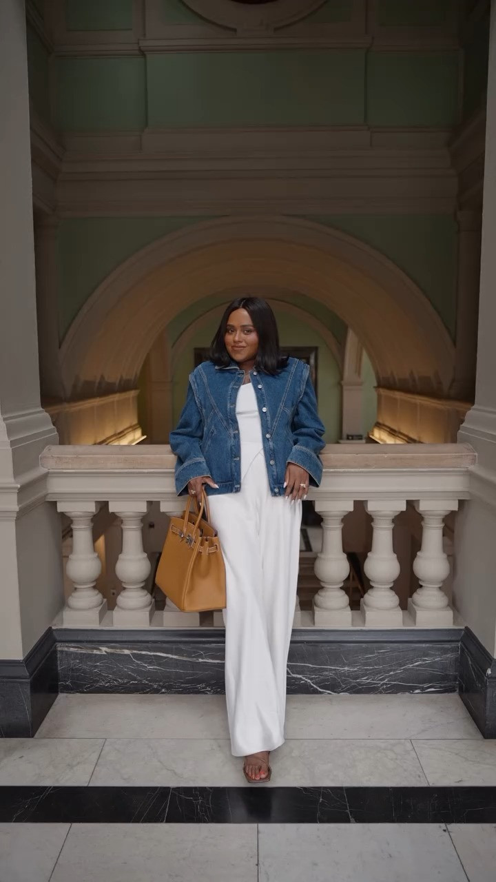 Sinead Keary - The Label, GRWM, Autumn Outfit, London street style  ,GRWM Outfit ,UK Fashion ,UK Women ,London lifestyle , Autumn look, Evening dress, Date night outfit, Date night. Wedding guest outfit, The Aurora Long Sleeve Dress Cream, The Aggie Blue Denim Jacket, The Aurora Short Sleeve Dress Navy 

 

#LTKuk #LTKautumn #LTKdresses