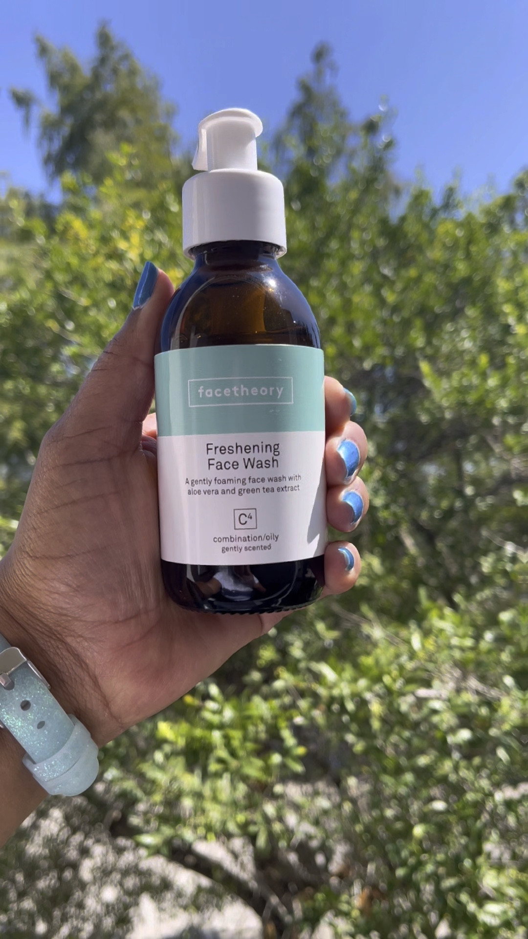 Finding a good regimen is a must for aging skin. I was super thankful when Facetheory sent me a face wash, serum, & moisturizer. They did not disappoint & I a skincare routine ready to go!

#LTKfindsunder100 #LTKbeauty #LTKover40