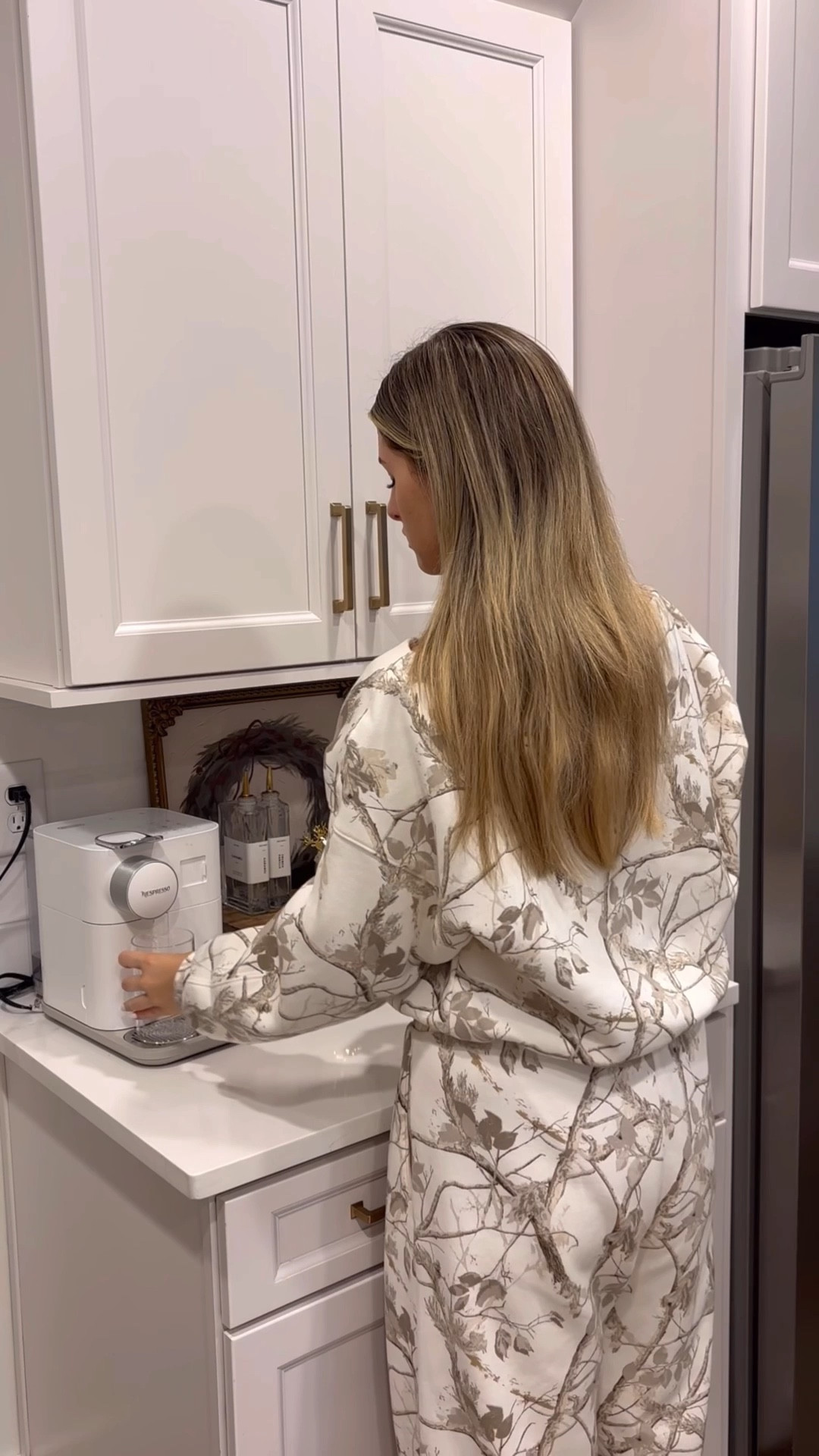 Make my morning coffee with me 🤍 been loving this iced latee. I add salt and honey to the espresso, pour milk in, then pour it over ice! 

#LTKvlog #LTKmorningroutine #LTKdayinmylife