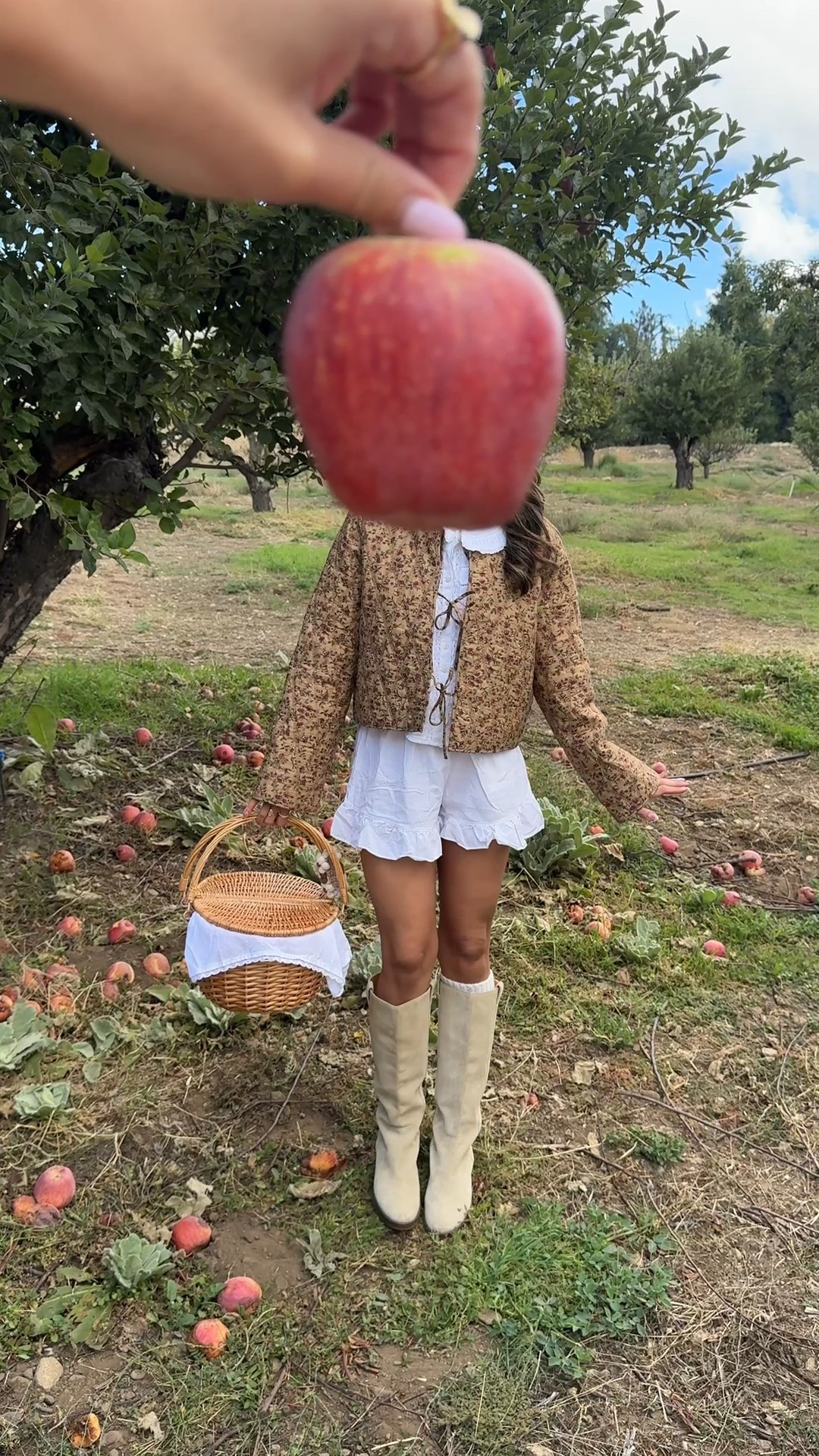 Same jacket is linked but looks like this print is now sold out! 