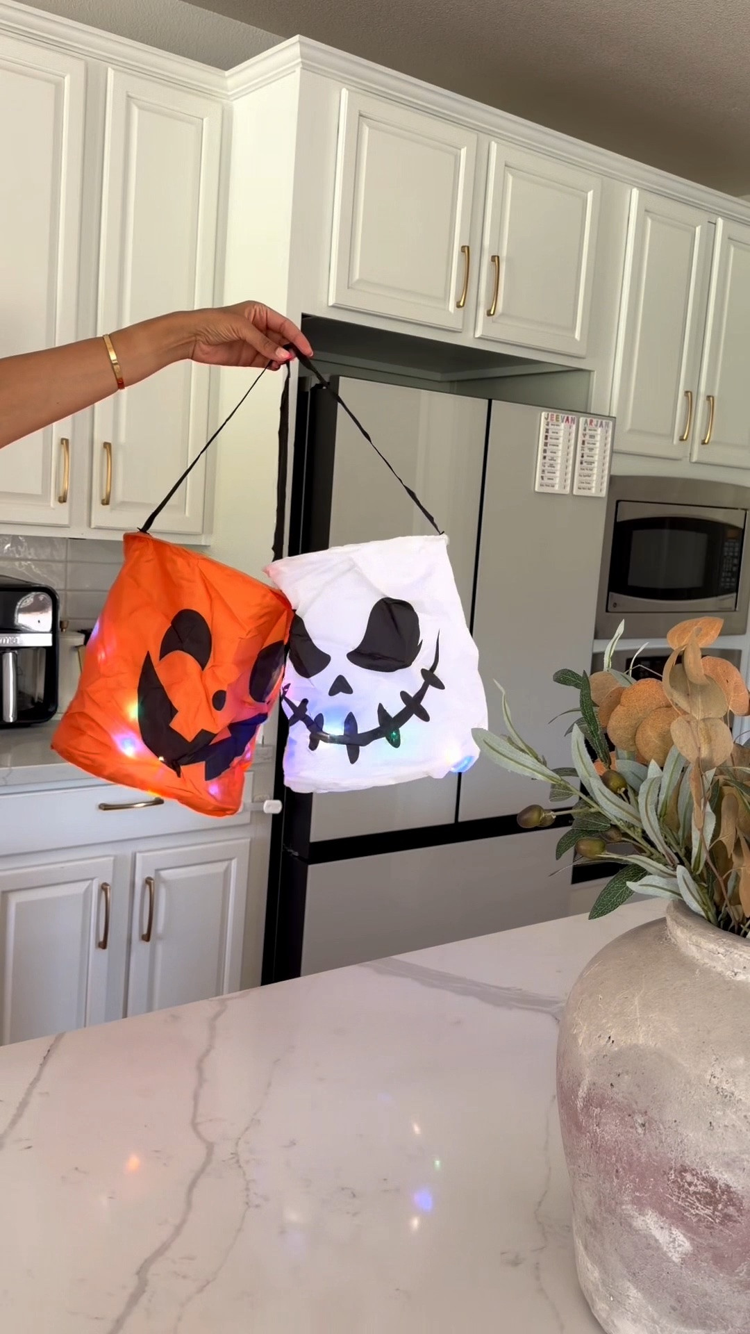 Halloween find for kids 

Trick or treating find, Halloween find, Halloween, kids Halloween, kids Halloween find, Halloween kids find

#LTKKids #LTKmomlife #LTKSeasonal