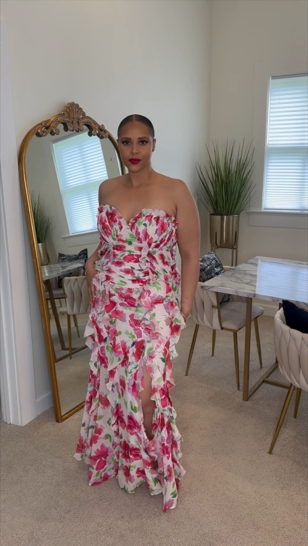 Floral Maxi Dress. Wearing a size 12  
