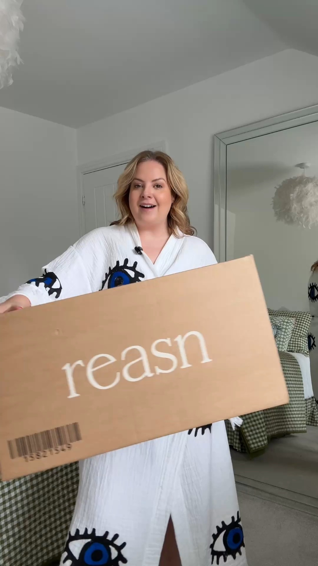 Let’s try on Reasn as a midsize girl.

I’m wearing a size 16 in all items @Reasn

#LTKuk #LTKmidsize