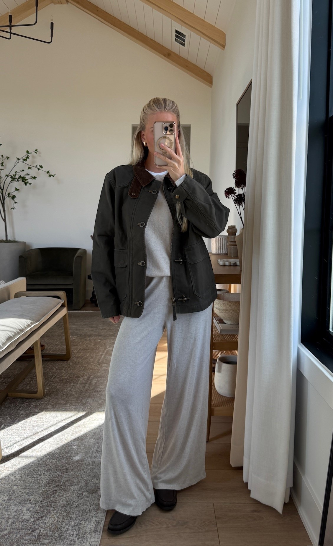 Wearing a small in sweater, white tee, & pants! Jacket is a medium, shoes are tts!
Sweater color: light oatmeal
Pant color: heather birch
Long sleeve tee color: white
Shoe color: rich mocha brown

#kathleenpost

Fall loungewear, matching set, chic cozy outfit, work from home, school drop off

#LTKSeasonal #LTKStyleTip #LTKShoeCrush