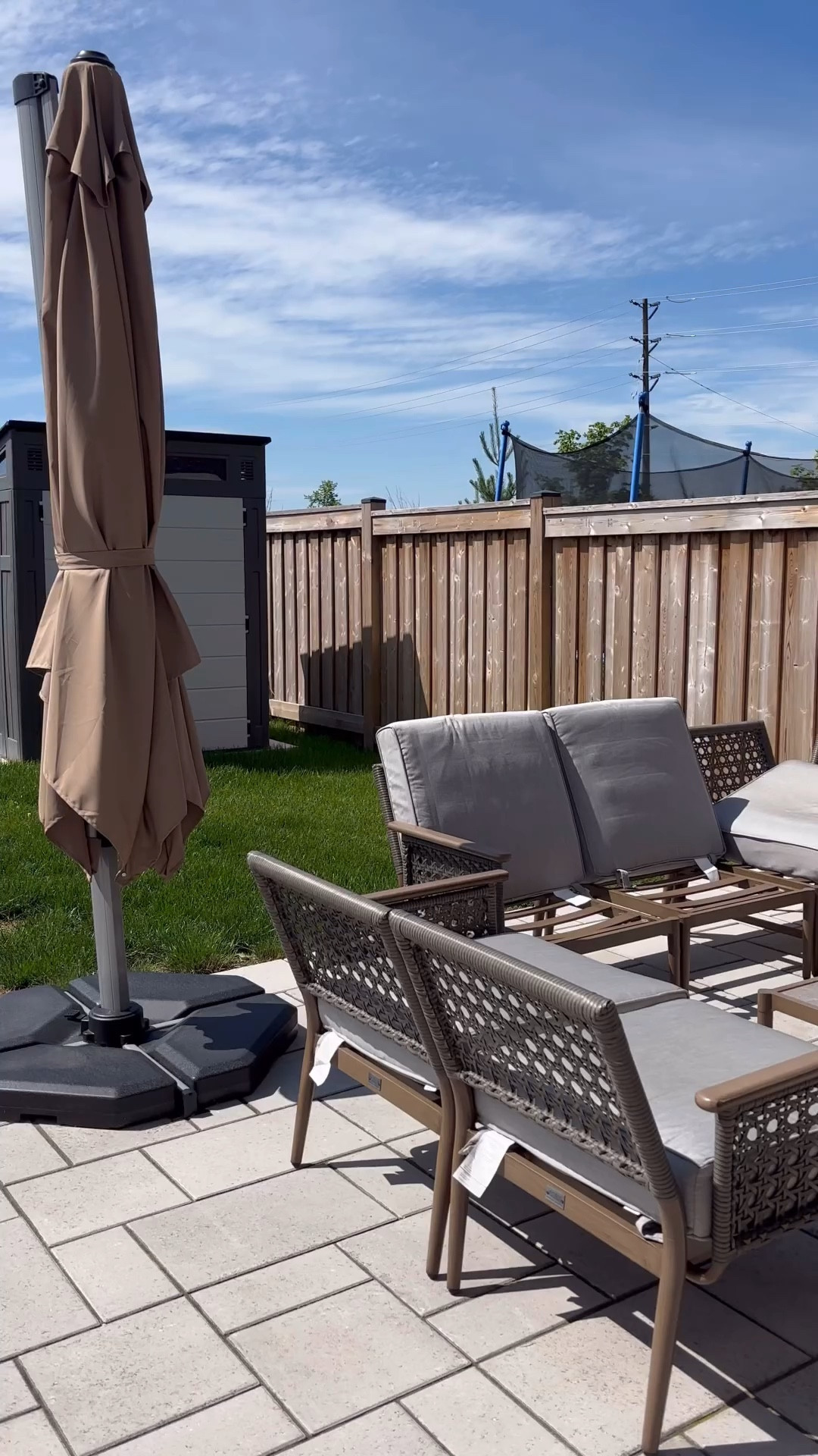 My complete backyard refresh, featuring a beautiful indoor/outdoor neutral rug, decorative pillows, and florals! 

#LTKsummer #LTKcanada
