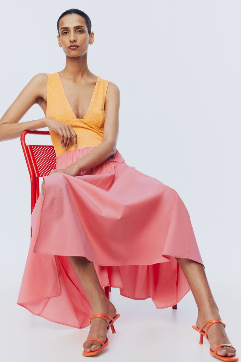 V-neck Bodysuit - Light orange - Ladies | H&M US | H&M (US + CA)